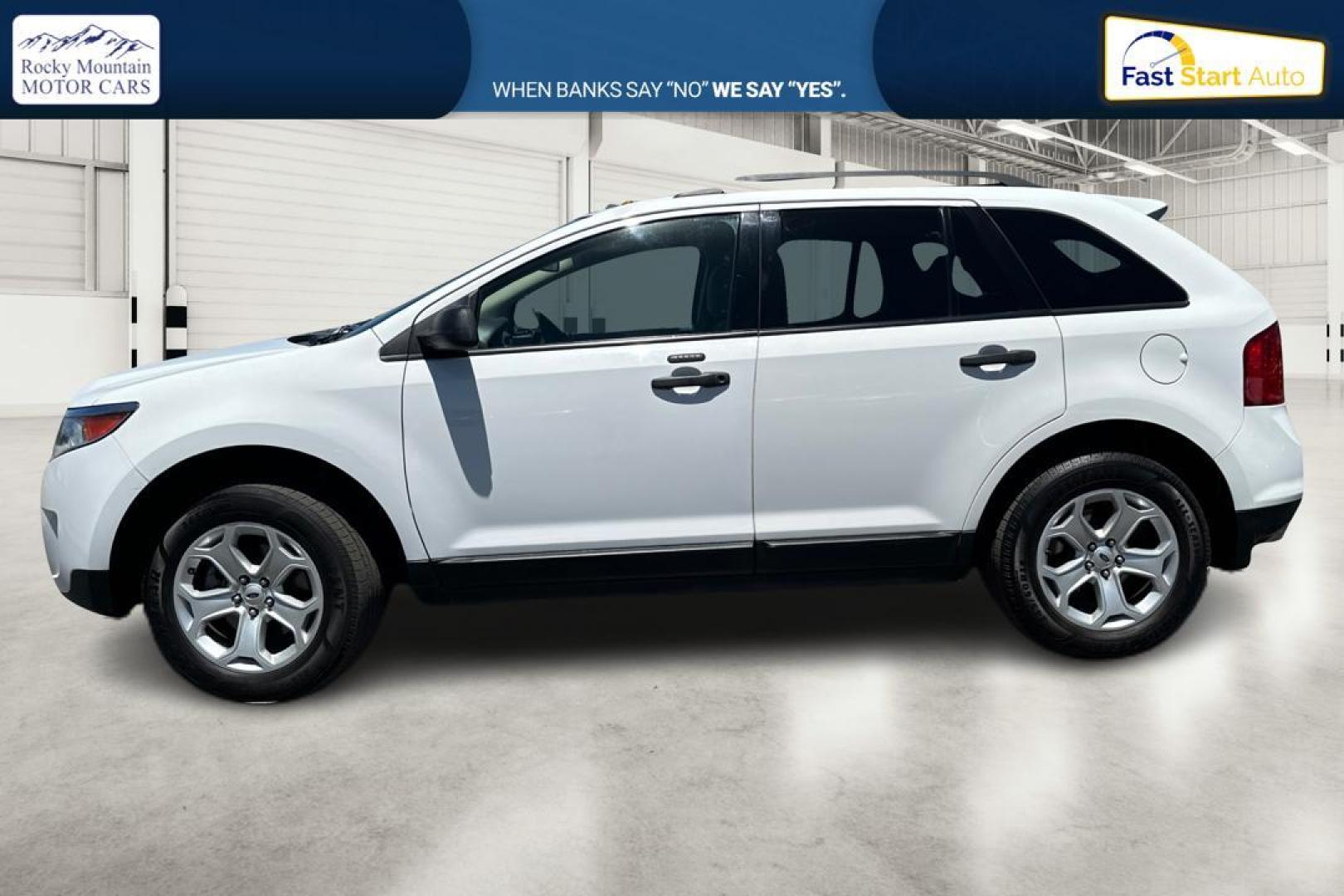 2014 White Ford Edge SE AWD (2FMDK4GCXEB) with an 3.5L V6 DOHC 24V engine, 6-Speed Automatic transmission, located at 767 S State Road, Pleasant Grove, UT, 84062, (801) 785-1058, 40.354839, -111.736687 - Photo#6