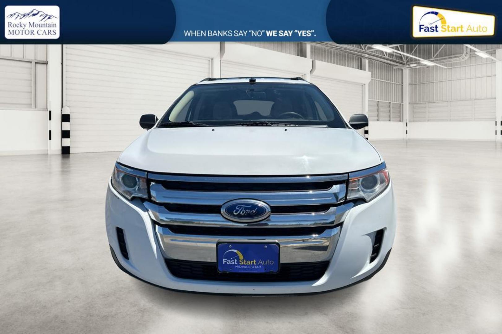 2014 White Ford Edge SE AWD (2FMDK4GCXEB) with an 3.5L V6 DOHC 24V engine, 6-Speed Automatic transmission, located at 767 S State Road, Pleasant Grove, UT, 84062, (801) 785-1058, 40.354839, -111.736687 - Photo#9