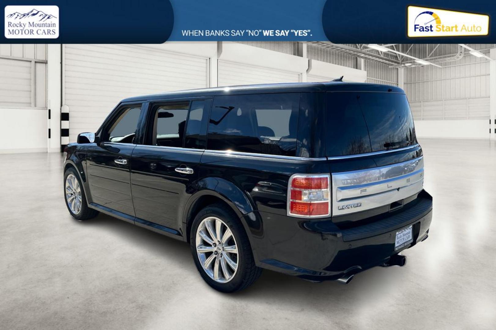 2014 Black Ford Flex Limited FWD (2FMGK5D87EB) with an 3.5L V6 DOHC 24V engine, 6-Speed Automatic Overdrive transmission, located at 767 S State Road, Pleasant Grove, UT, 84062, (801) 785-1058, 40.354839, -111.736687 - Photo#5