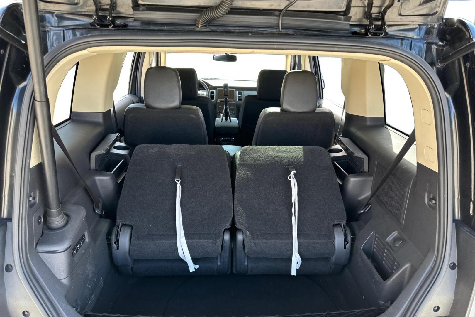 2014 Black Ford Flex Limited FWD (2FMGK5D87EB) with an 3.5L V6 DOHC 24V engine, 6-Speed Automatic Overdrive transmission, located at 767 S State Road, Pleasant Grove, UT, 84062, (801) 785-1058, 40.354839, -111.736687 - Photo#14