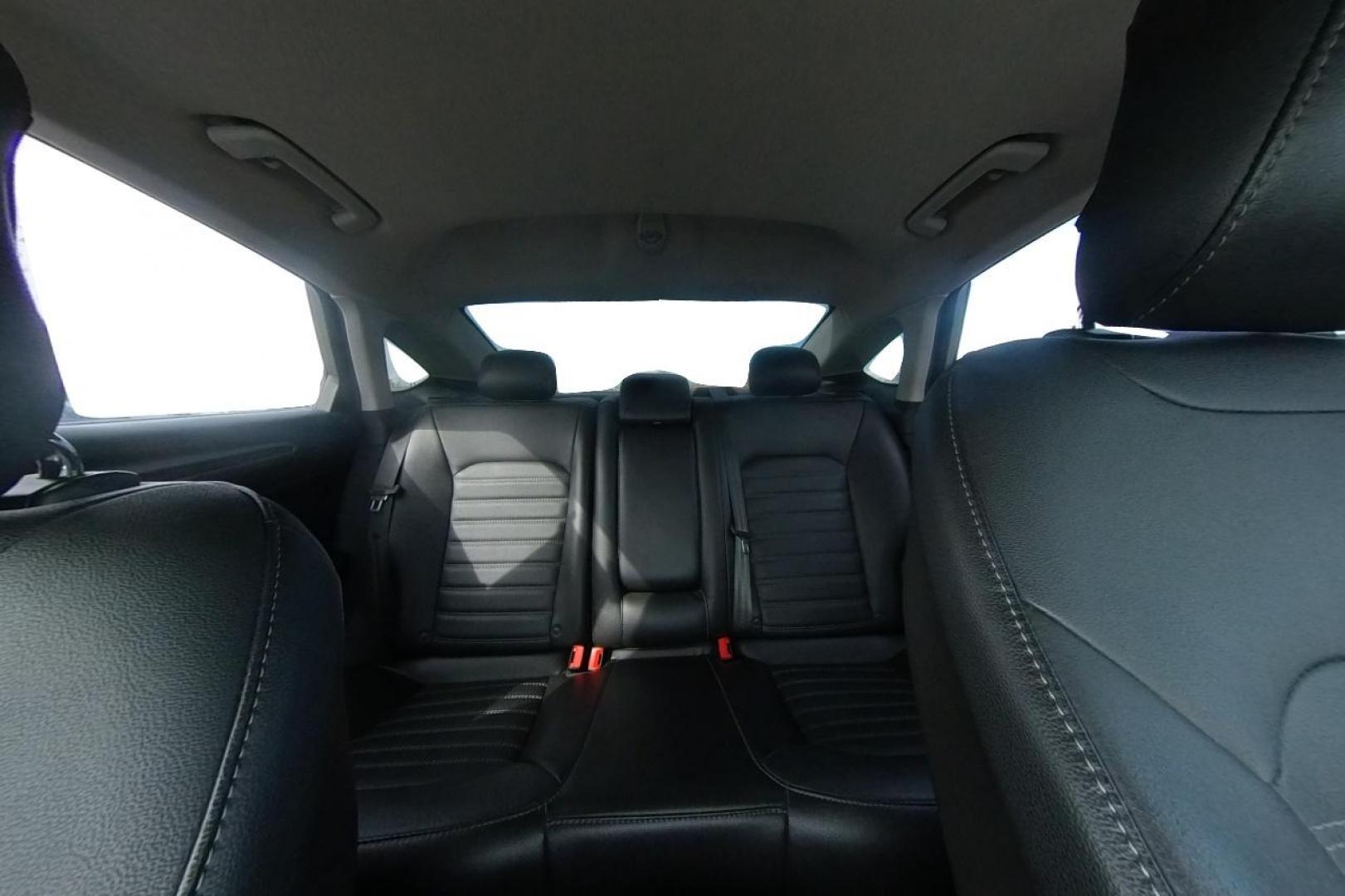 2014 Black Ford Fusion SE (3FA6P0H94ER) with an 2.0L L4 DOHC 16V engine, Automatic, 6-Spd transmission, located at 767 S State Road, Pleasant Grove, UT, 84062, (801) 785-1058, 40.354839, -111.736687 - Photo#18