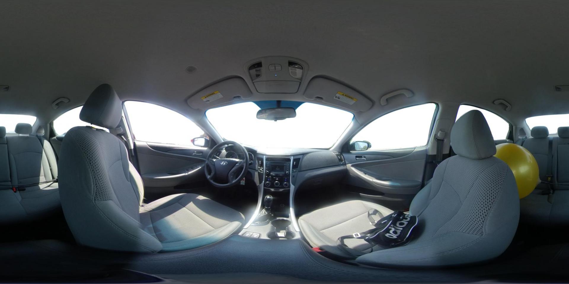 2014 Black Hyundai Sonata GLS (5NPEB4AC6EH) with an 2.4L L4 DOHC 16V engine, 6-Speed Automatic transmission, located at 7755 State Street, Midvale, UT, 84047, (801) 753-9063, 40.610329, -111.890656 - Photo#20