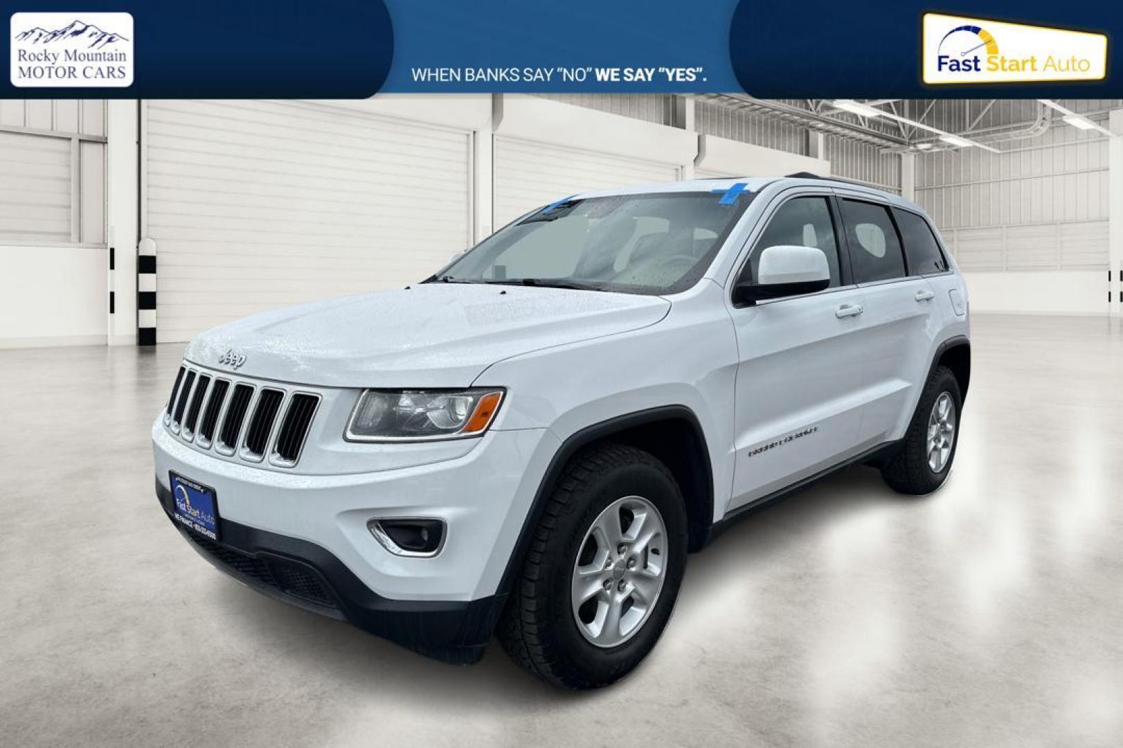 2014 White Jeep Grand Cherokee Laredo 4WD (1C4RJFAG2EC) with an 3.6L V6 DOHC 24V engine, 5-Speed Automatic transmission, located at 7755 State Street, Midvale, UT, 84047, (801) 753-9063, 40.610329, -111.890656 - Photo#8