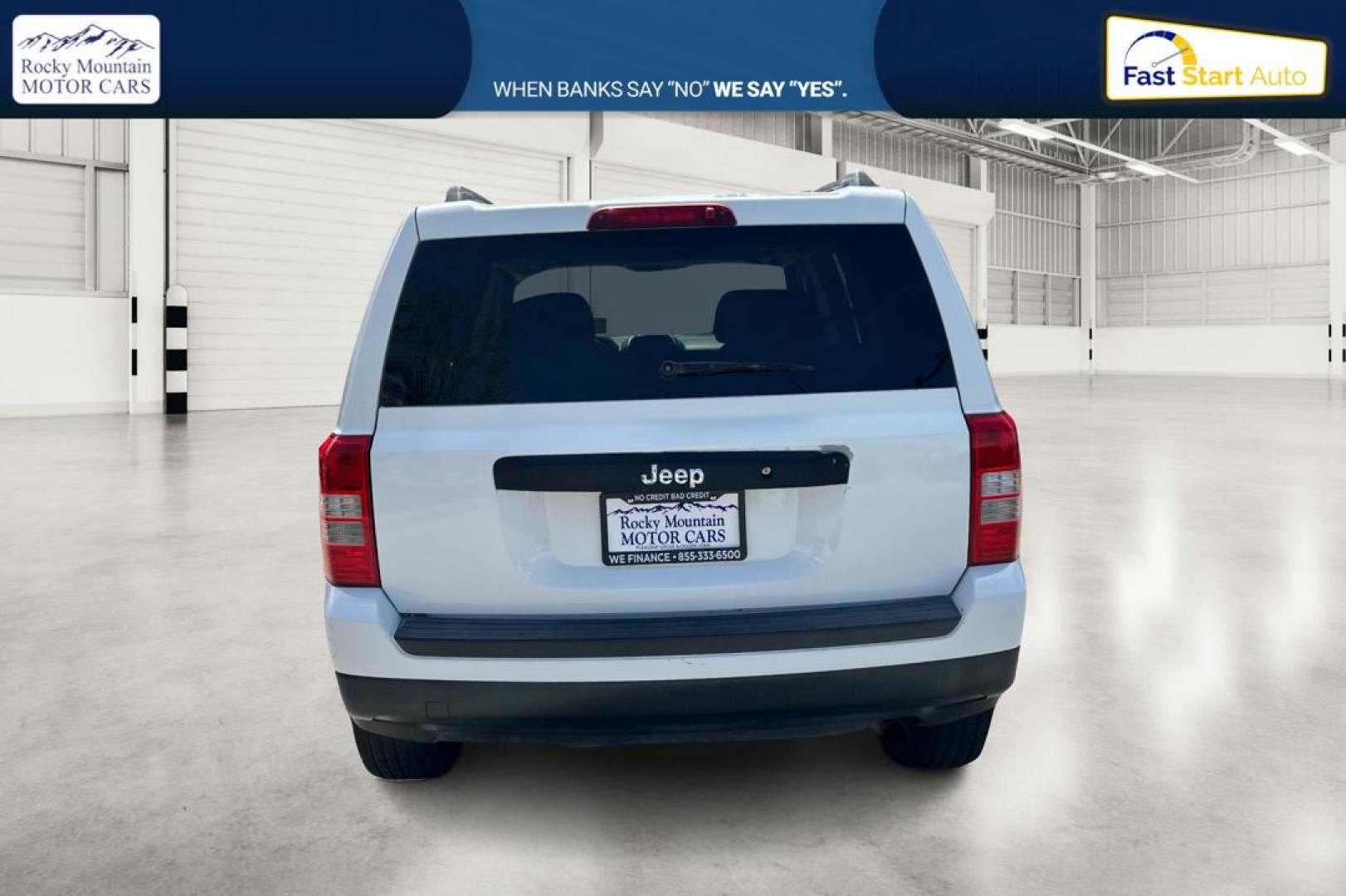 2014 White Jeep Patriot Sport 2WD (1C4NJPBA8ED) with an 2.0L L4 DOHC 16V engine, located at 767 S State Road, Pleasant Grove, UT, 84062, (801) 785-1058, 40.354839, -111.736687 - Photo#4