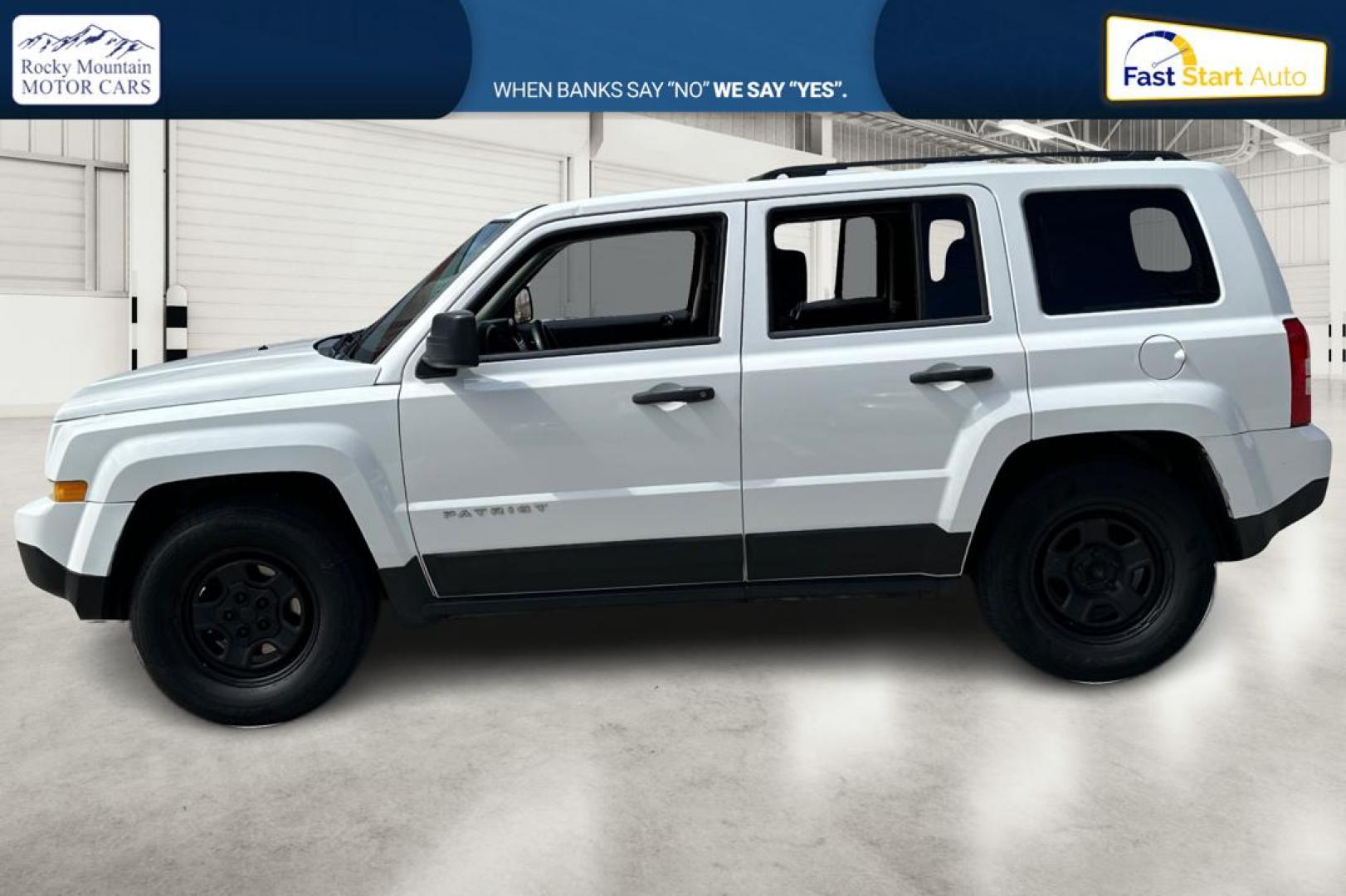 2014 White Jeep Patriot Sport 2WD (1C4NJPBA8ED) with an 2.0L L4 DOHC 16V engine, located at 767 S State Road, Pleasant Grove, UT, 84062, (801) 785-1058, 40.354839, -111.736687 - Photo#6