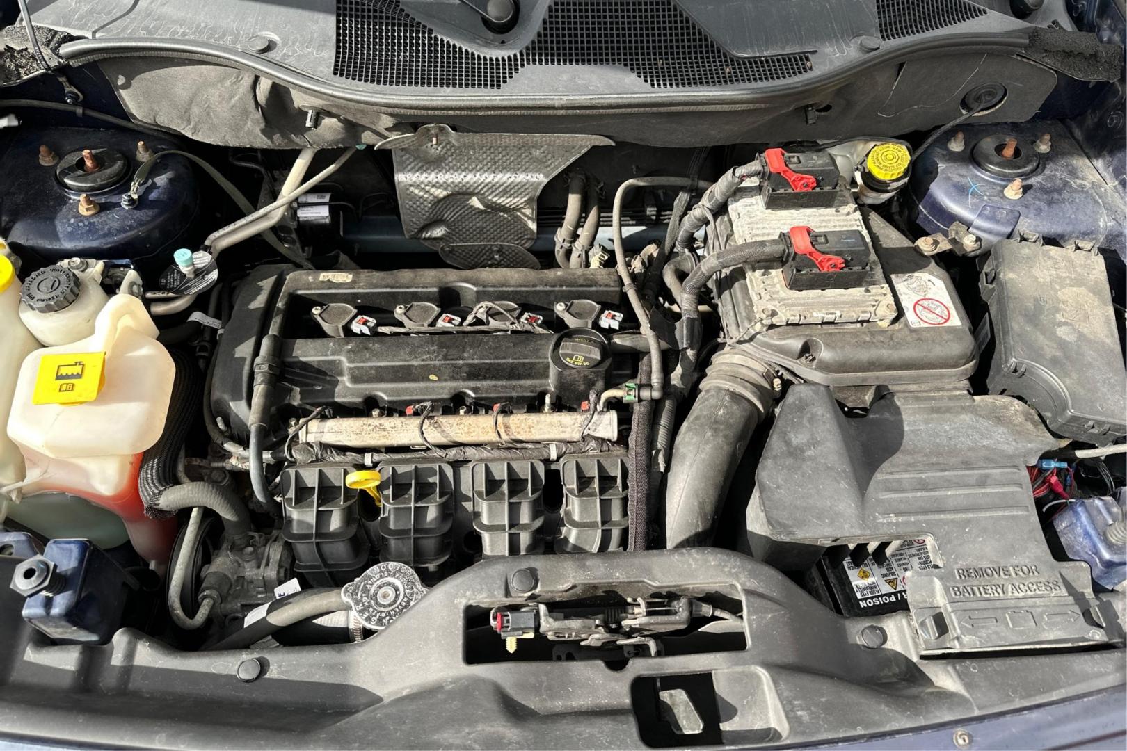 2014 Blue Jeep Patriot Latitude 2WD (1C4NJPFA5ED) with an 2.0L L4 DOHC 16V engine, Automatic, 6-Spd w/AutoStick transmission, located at 7755 State Street, Midvale, UT, 84047, (801) 753-9063, 40.610329, -111.890656 - Photo#10