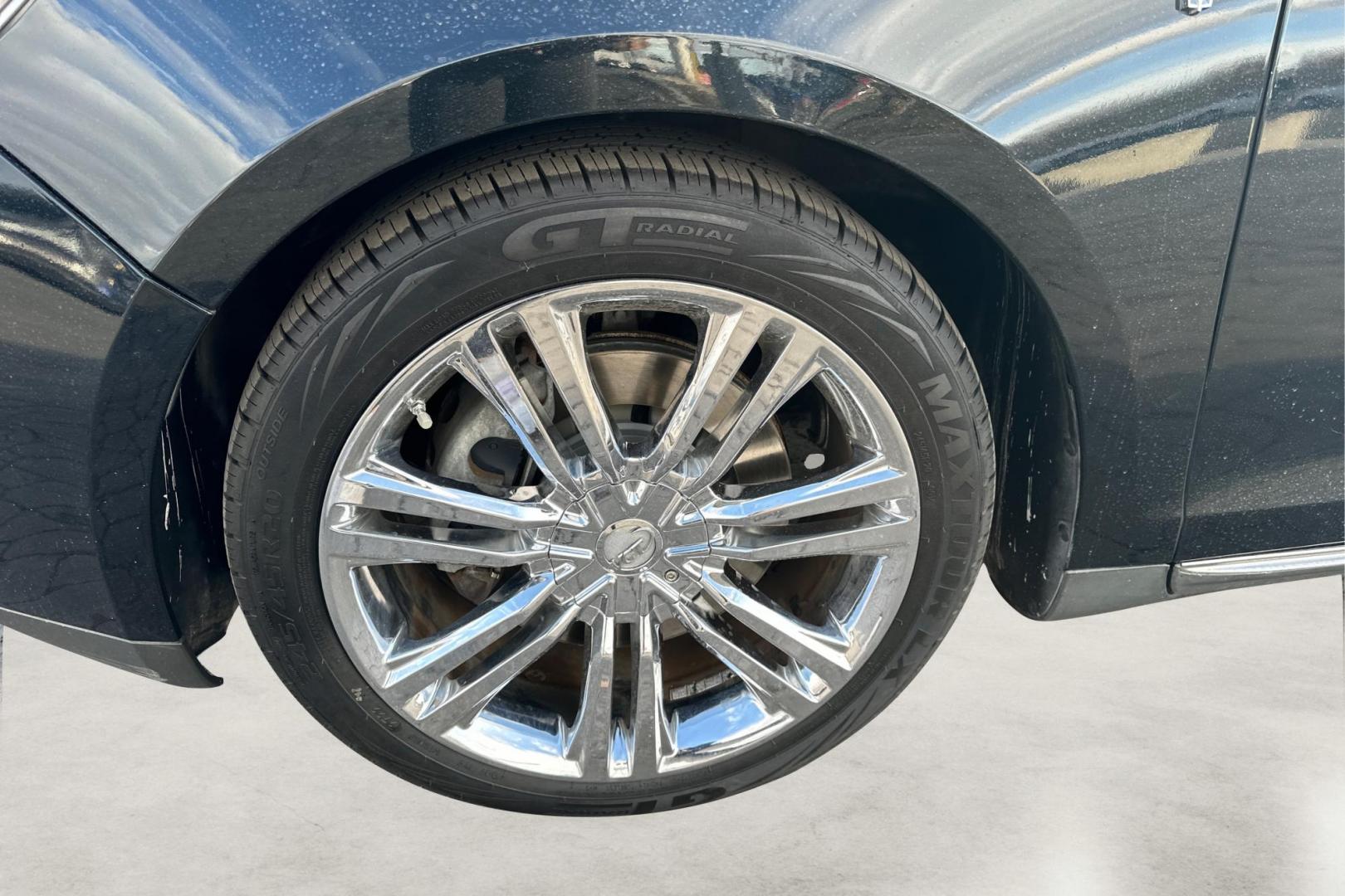 2014 Gray Lincoln MKS AWD (1LNHL9EKXEG) with an 3.5L V6 DOHC 24V engine, 6-Speed Automatic transmission, located at 7755 State Street, Midvale, UT, 84047, (801) 753-9063, 40.610329, -111.890656 - Photo#12