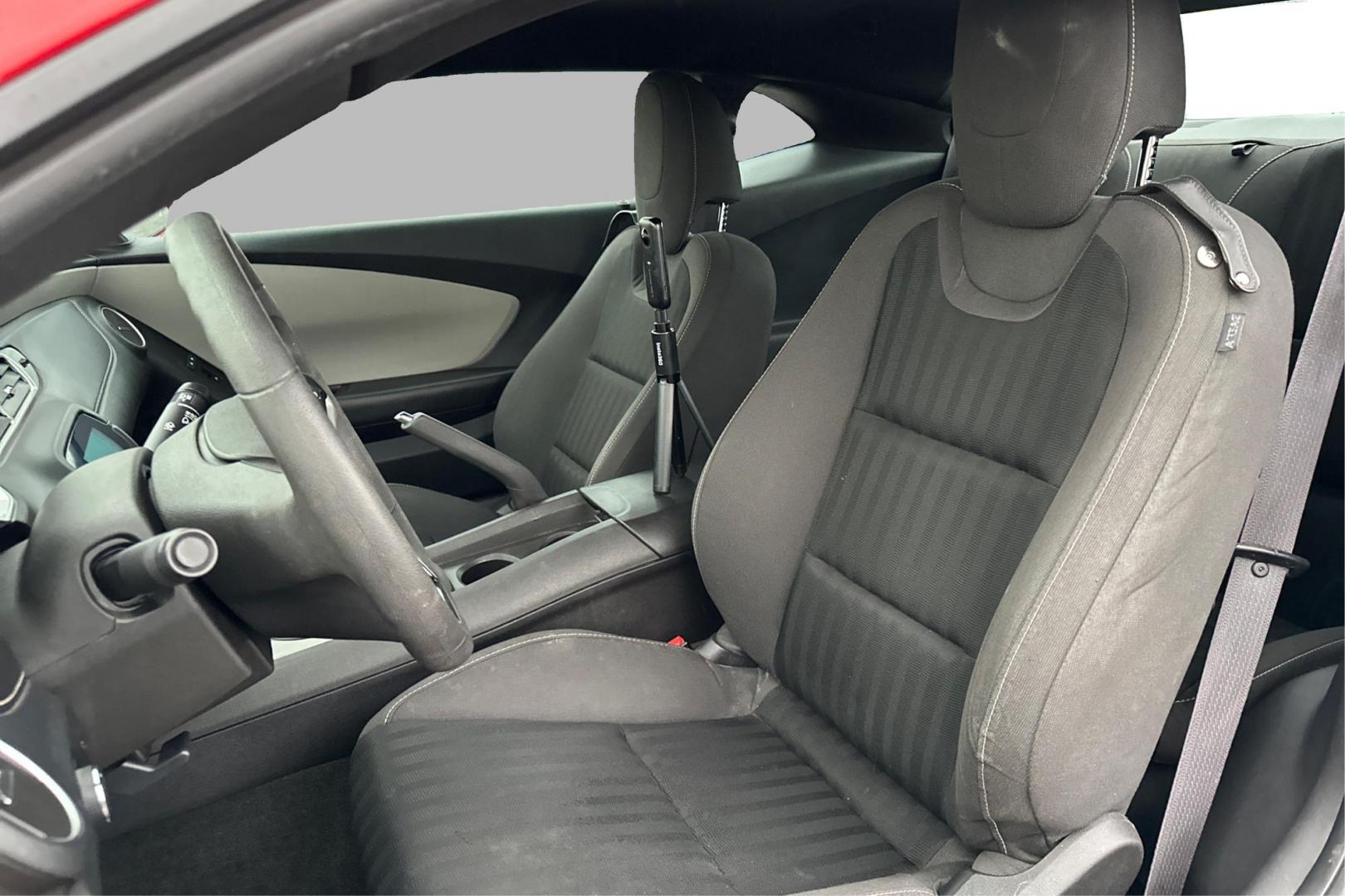 2015 Red Chevrolet Camaro 1LS Coupe (2G1FA1E33F9) with an 3.6L V6 DOHC 24V FFV engine, 6-Speed Manual transmission, located at 7755 State Street, Midvale, UT, 84047, (801) 753-9063, 40.610329, -111.890656 - Photo#14