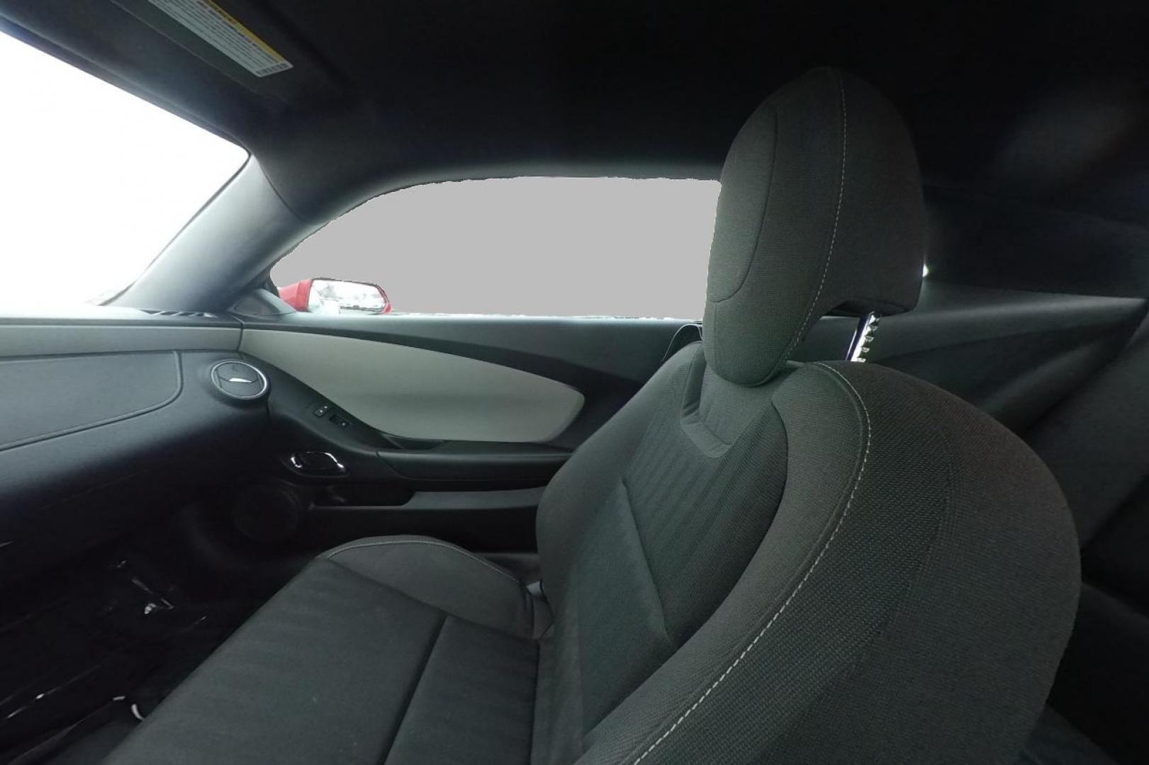 2015 Red Chevrolet Camaro 1LS Coupe (2G1FA1E33F9) with an 3.6L V6 DOHC 24V FFV engine, 6-Speed Manual transmission, located at 7755 State Street, Midvale, UT, 84047, (801) 753-9063, 40.610329, -111.890656 - Photo#17