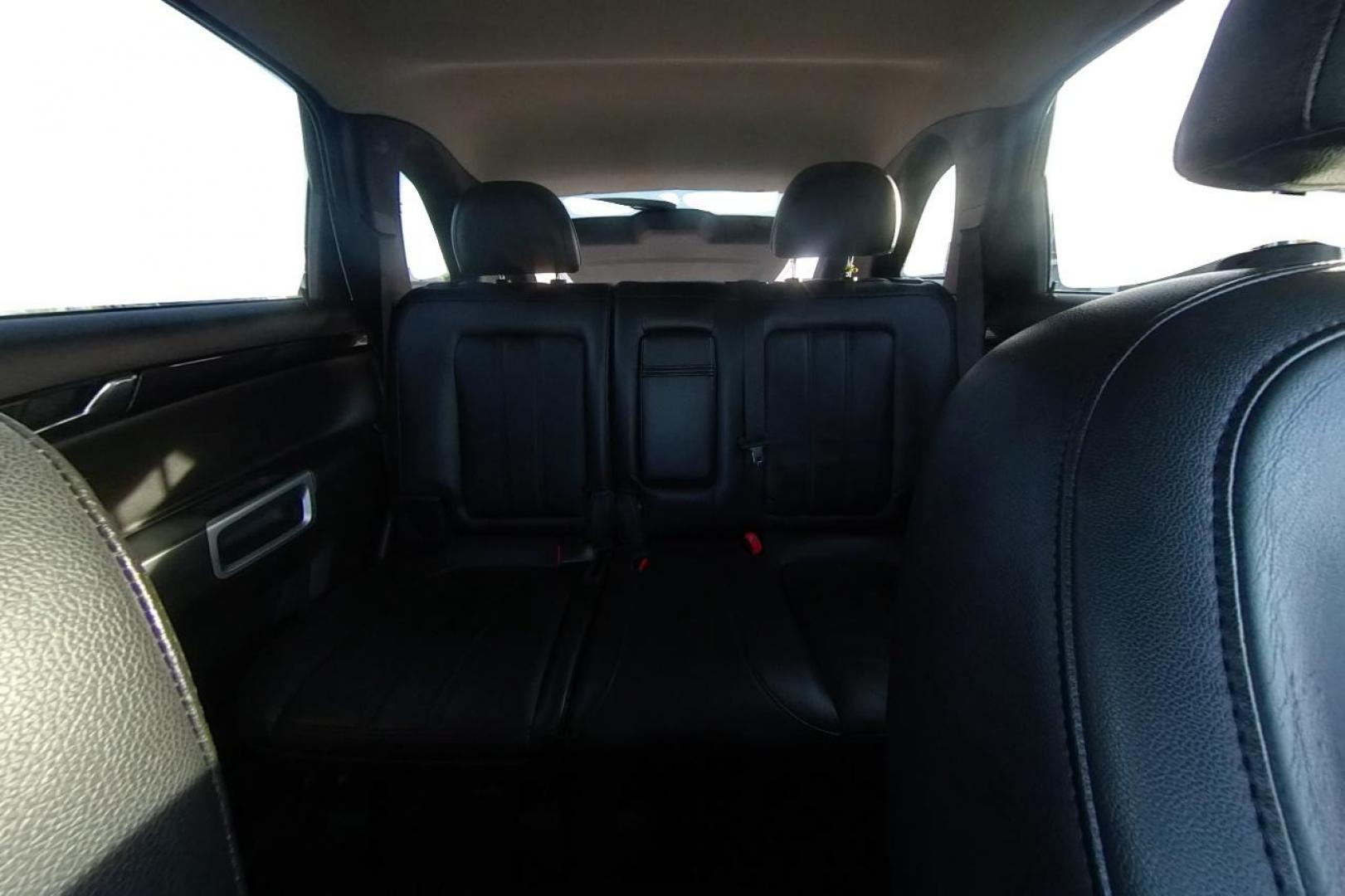 2015 White Chevrolet Captiva Sport LTZ FWD (3GNAL4EK1FS) with an 2.4L L4 DOHC 16V FFV engine, 6-Speed Automatic transmission, located at 7755 State Street, Midvale, UT, 84047, (801) 753-9063, 40.610329, -111.890656 - Photo#18