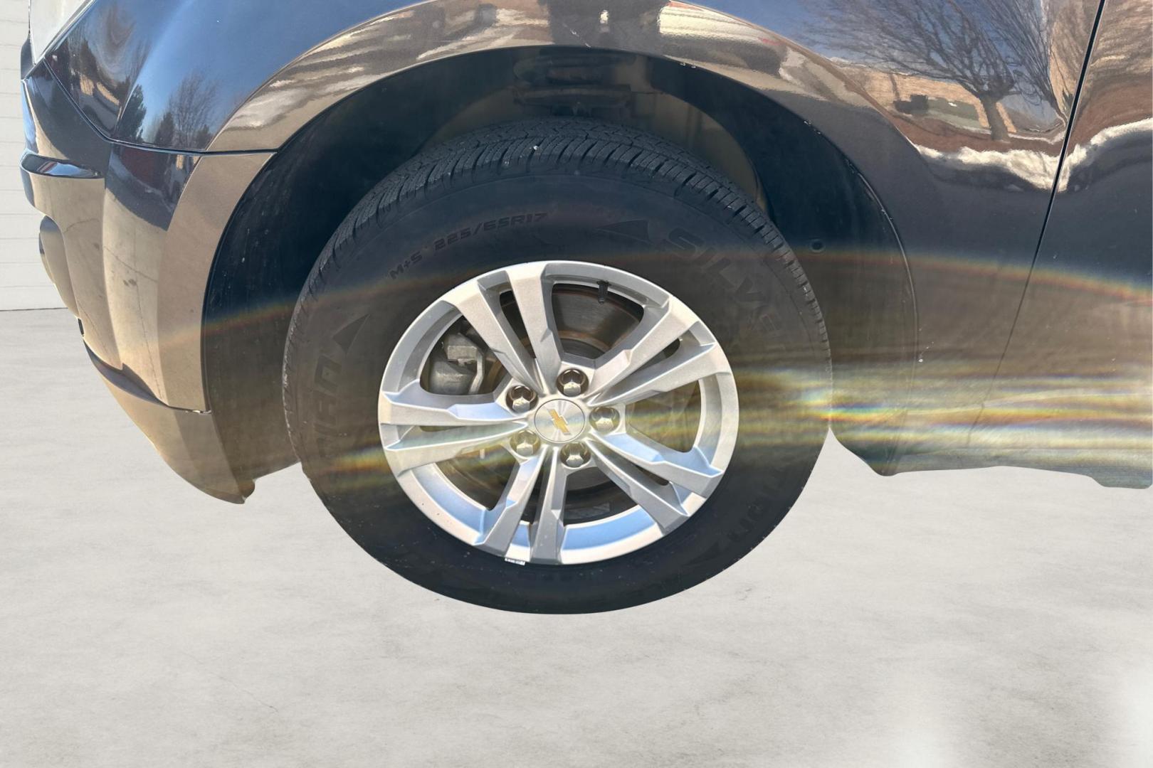 2015 Black Chevrolet Equinox 1LT 2WD (2GNALBEK5F6) with an 2.4L L4 DOHC 16V FFV engine, 6-Speed Automatic transmission, located at 344 S Washington Blvd, Ogden, UT, 84404, (801) 399-1799, 41.255482, -111.970848 - Photo#12