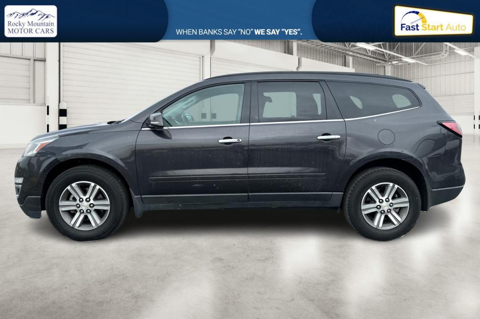 2015 Gray Chevrolet Traverse 2LT FWD (1GNKRHKD8FJ) with an 3.6L V6 DOHC 24V engine, 6-Speed Automatic transmission, located at 7755 State Street, Midvale, UT, 84047, (801) 753-9063, 40.610329, -111.890656 - Photo#6