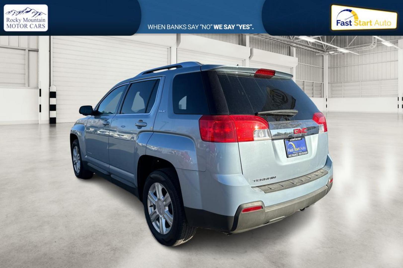 2015 Silver GMC Terrain SLE1 FWD (2GKALMEKXF6) with an 2.4L L4 DOHC 16V FFV engine, 6-Speed Automatic transmission, located at 7755 State Street, Midvale, UT, 84047, (801) 753-9063, 40.610329, -111.890656 - Photo#5