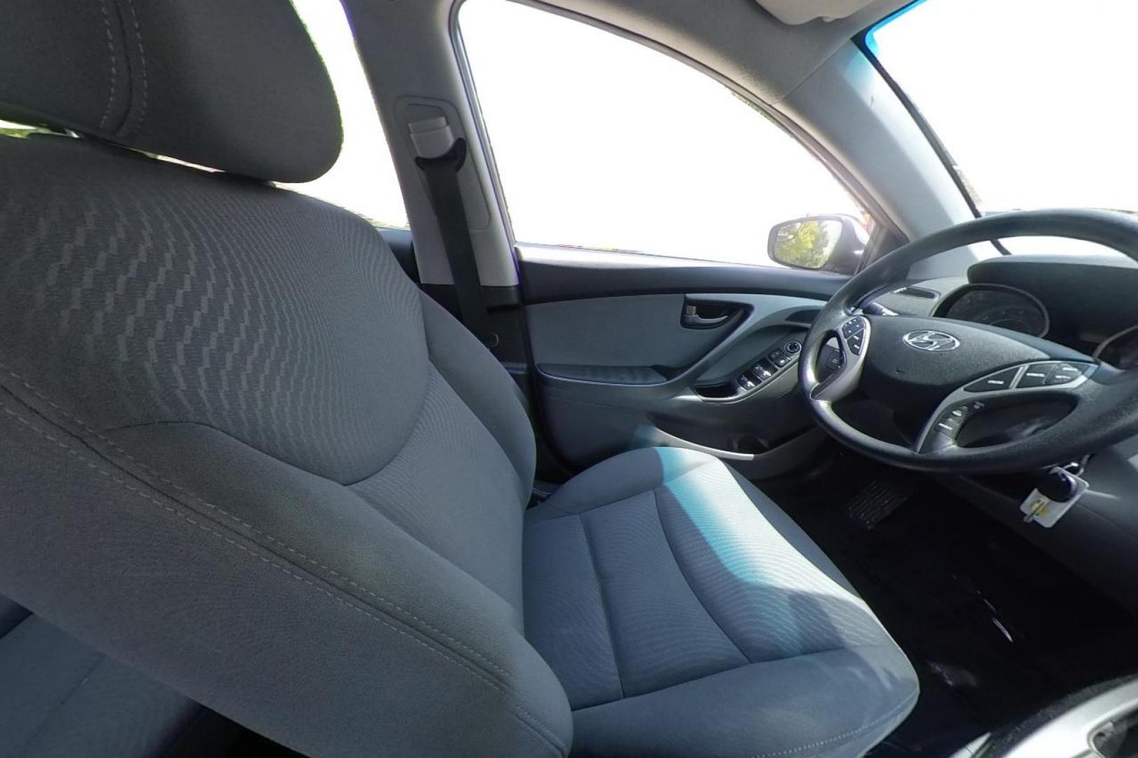 2015 Gray Hyundai Elantra Limited (KMHDH4AE1FU) with an 1.8L L4 DOHC 16V engine, 6-Speed Automatic transmission, located at 767 S State Road, Pleasant Grove, UT, 84062, (801) 785-1058, 40.354839, -111.736687 - Photo#17