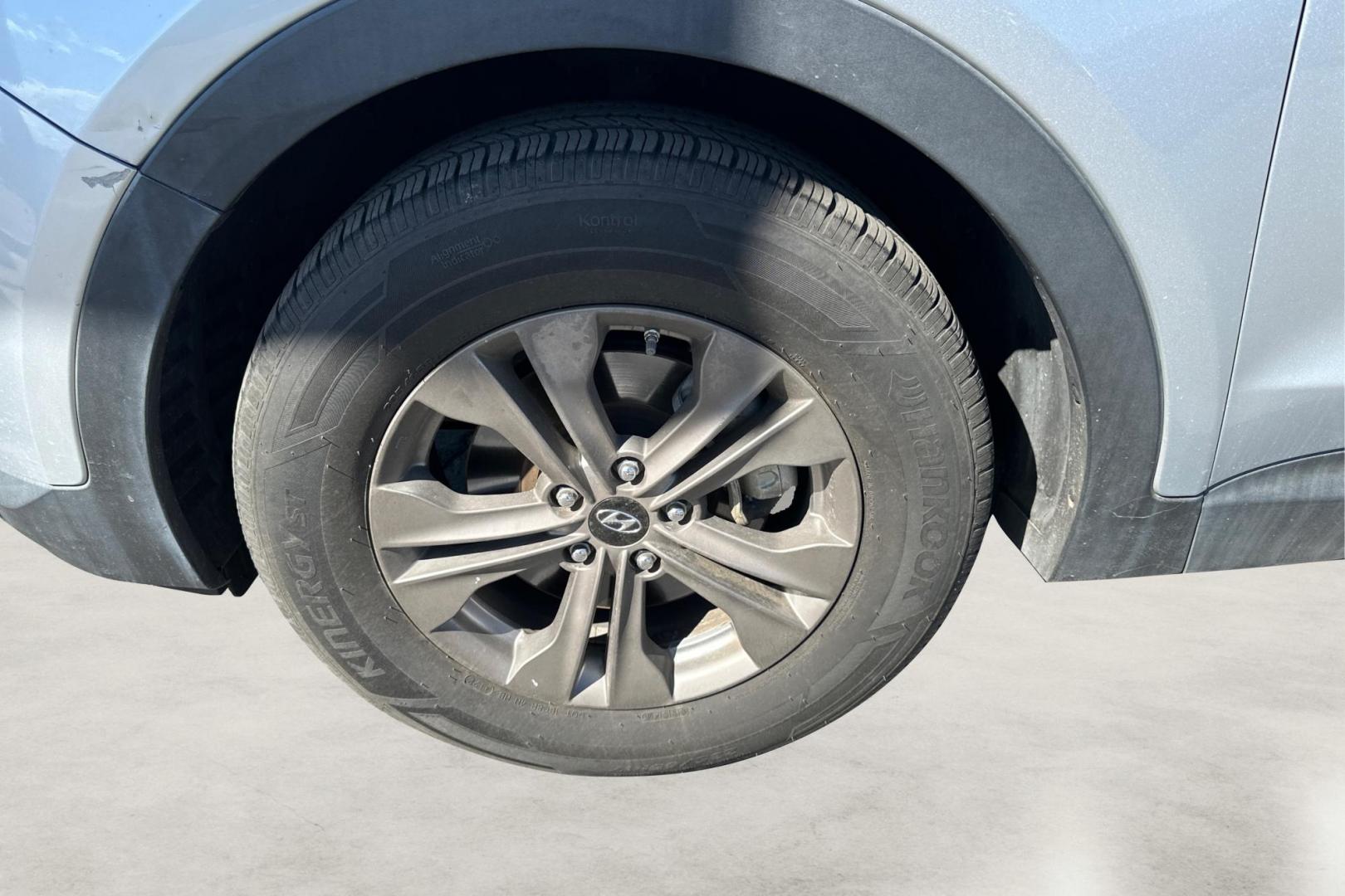 2015 Silver Hyundai Santa Fe Sport 2.4 FWD (5XYZT3LB1FG) with an 2.4L L4 DOHC 16V engine, 6-Speed Automatic transmission, located at 7755 State Street, Midvale, UT, 84047, (801) 753-9063, 40.610329, -111.890656 - Photo#12