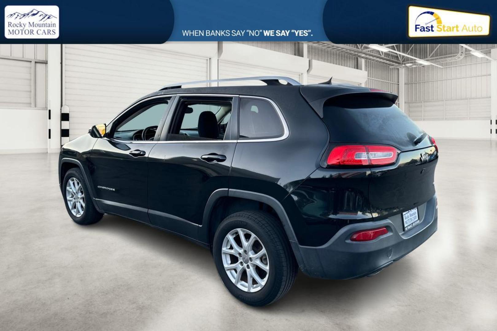 2015 Black Jeep Cherokee Latitude FWD (1C4PJLCB7FW) with an 2.4L L4 DOHC 16V engine, 9-Speed Automatic transmission, located at 7755 State Street, Midvale, UT, 84047, (801) 753-9063, 40.610329, -111.890656 - Photo#5