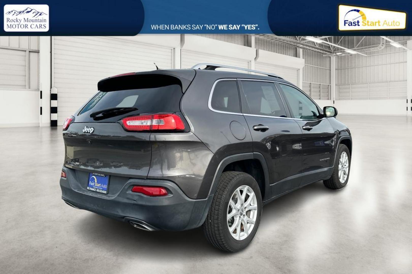 2015 Gray Jeep Cherokee Latitude FWD (1C4PJLCS0FW) with an 3.2L V6 DOHC 24V engine, 9-Speed Automatic transmission, located at 7755 State Street, Midvale, UT, 84047, (801) 753-9063, 40.610329, -111.890656 - Photo#2