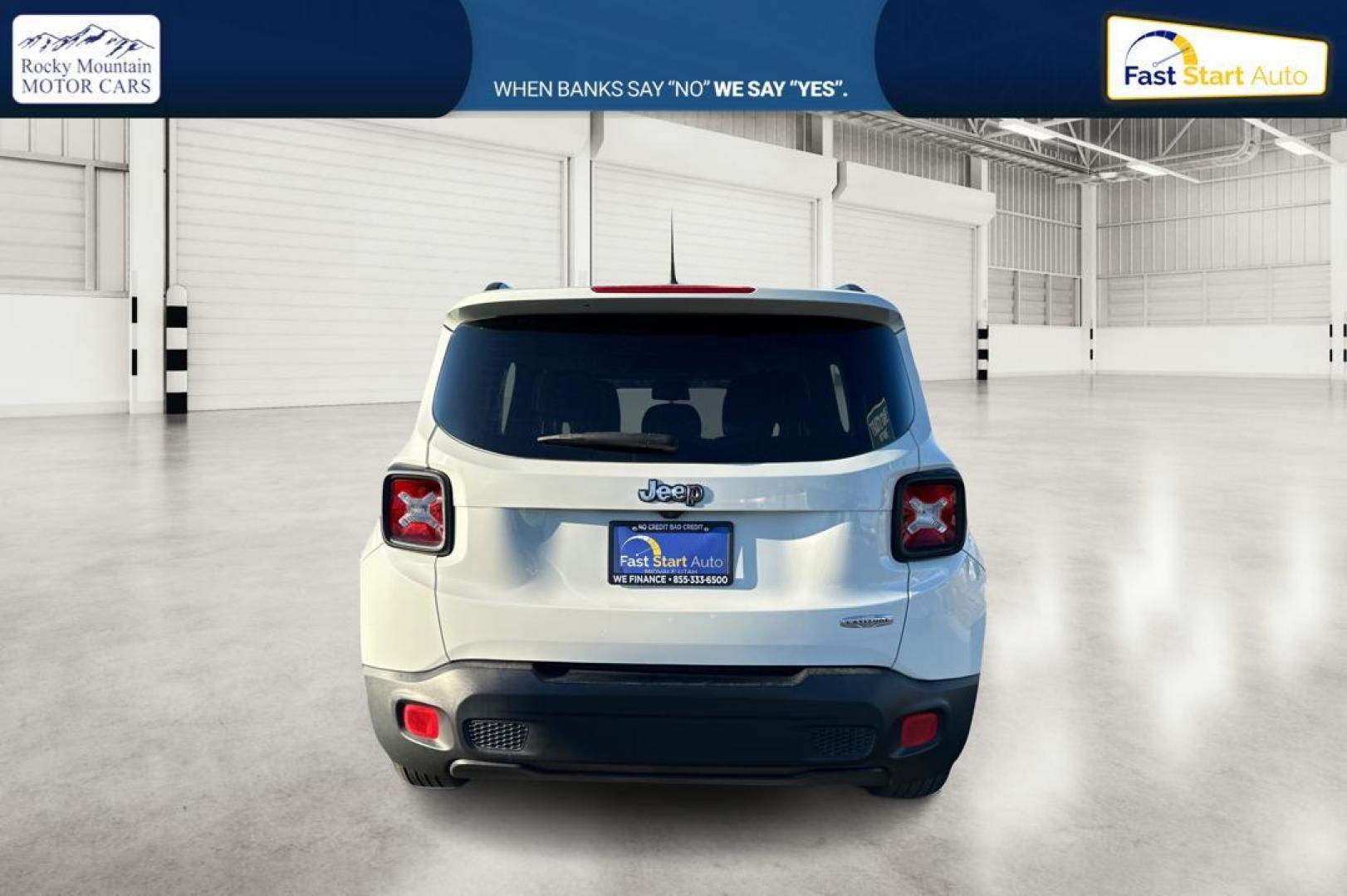 2015 White Jeep Renegade Latitude FWD (ZACCJABTXFP) with an 2.4L L4 engine, 6-Speed Manual transmission, located at 7755 State Street, Midvale, UT, 84047, (801) 753-9063, 40.610329, -111.890656 - Photo#4