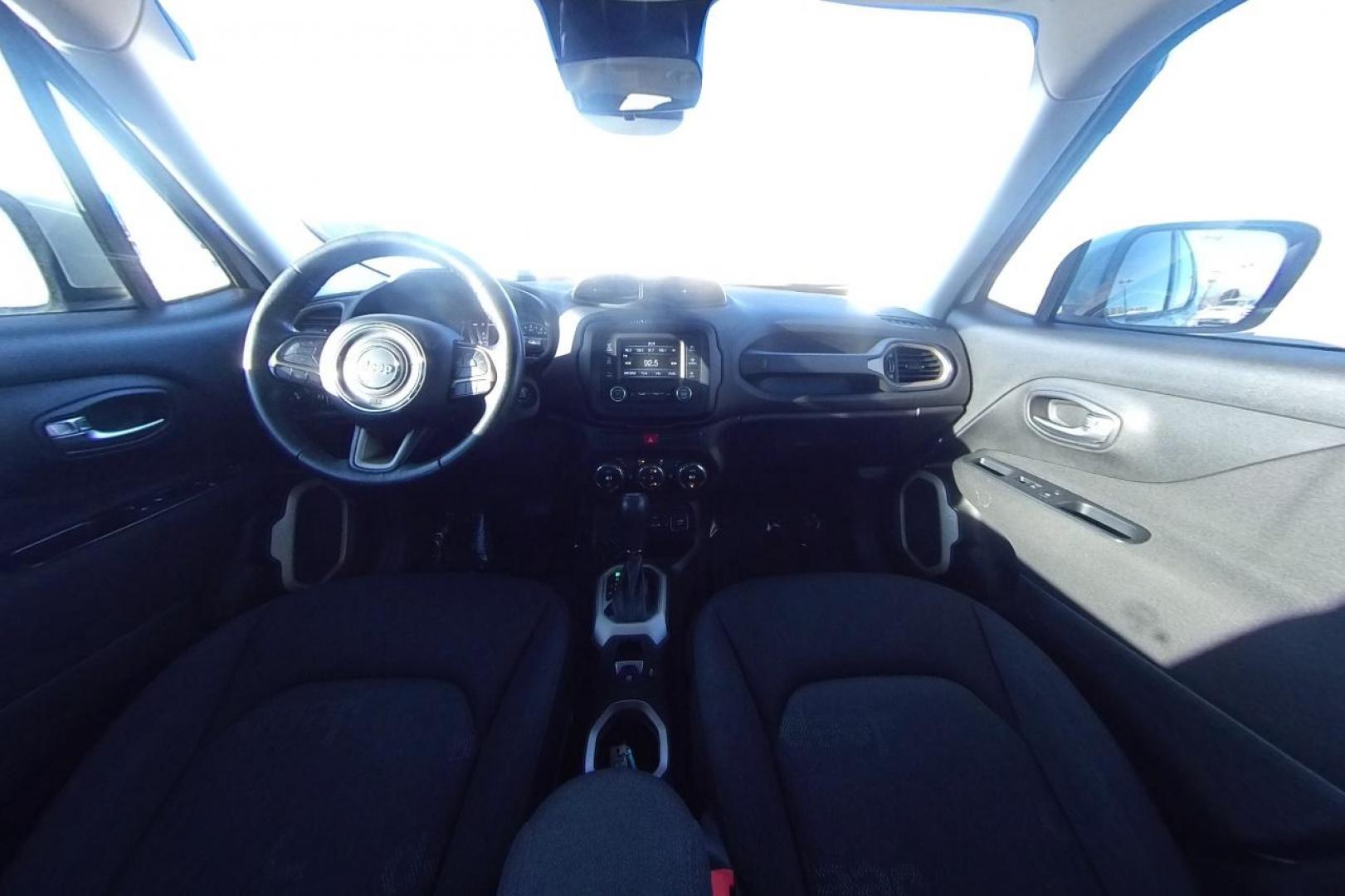 2015 White Jeep Renegade Latitude FWD (ZACCJABTXFP) with an 2.4L L4 engine, 6-Speed Manual transmission, located at 7755 State Street, Midvale, UT, 84047, (801) 753-9063, 40.610329, -111.890656 - Photo#16