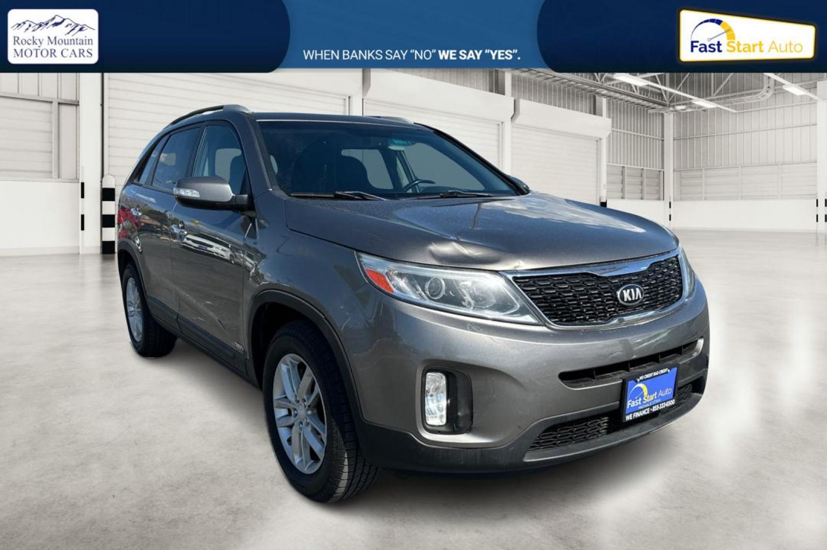 2015 Silver Kia Sorento LX AWD (5XYKTCA6XFG) with an 2.4L L4 DOHC 16V engine, 6-Speed Automatic transmission, located at 7755 State Street, Midvale, UT, 84047, (801) 753-9063, 40.610329, -111.890656 - Photo#0