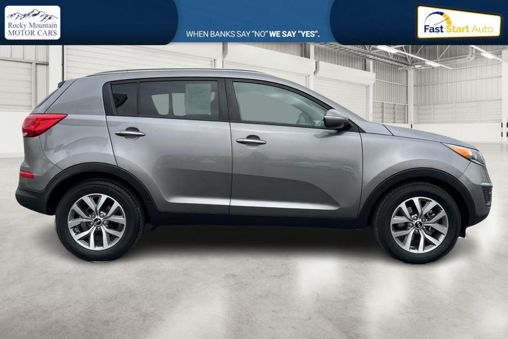 2015 Silver Kia Sportage LX FWD (KNDPB3AC7F7) with an 2.4L V6 DOHC 24V engine, 6-Speed Automatic transmission, located at 7755 State Street, Midvale, UT, 84047, (801) 753-9063, 40.610329, -111.890656 - Photo#1