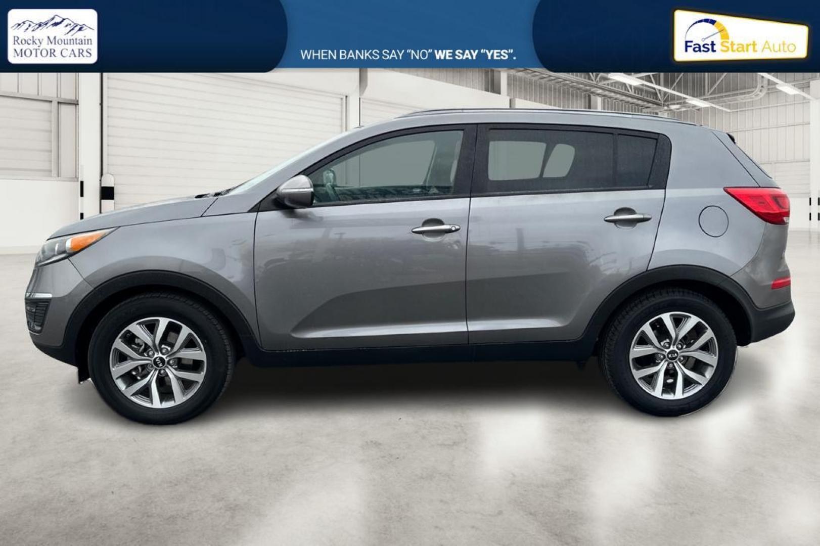 2015 Silver Kia Sportage LX FWD (KNDPB3AC7F7) with an 2.4L V6 DOHC 24V engine, 6-Speed Automatic transmission, located at 7755 State Street, Midvale, UT, 84047, (801) 753-9063, 40.610329, -111.890656 - Photo#6