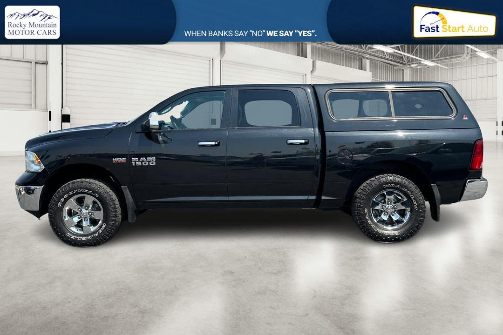 2015 Black RAM 1500 SLT Crew Cab SWB 4WD (1C6RR7LT3FS) with an 5.7L V8 OHV 16V engine, 6-Speed Automatic transmission, located at 7755 State Street, Midvale, UT, 84047, (801) 753-9063, 40.610329, -111.890656 - Photo#5