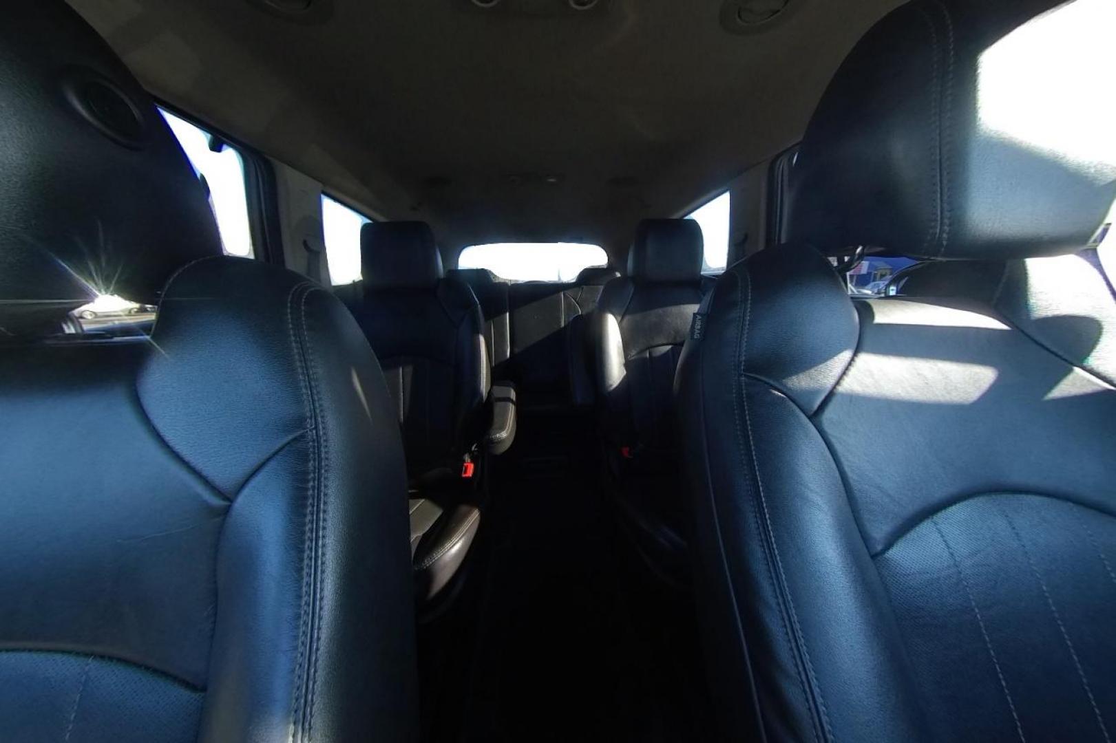 2016 Gray Buick Enclave Leather FWD (5GAKRBKD7GJ) with an 3.6L V6 DOHC 24V engine, 6-Speed Automatic Overdrive transmission, located at 7755 State Street, Midvale, UT, 84047, (801) 753-9063, 40.610329, -111.890656 - Photo#18