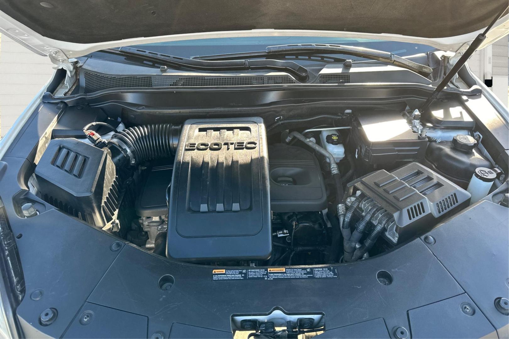 2016 White Chevrolet Equinox LS 2WD (2GNALBEK4G1) with an 2.4L L4 DOHC 16V FFV engine, 6A transmission, located at 7755 State Street, Midvale, UT, 84047, (801) 753-9063, 40.610329, -111.890656 - Photo#10