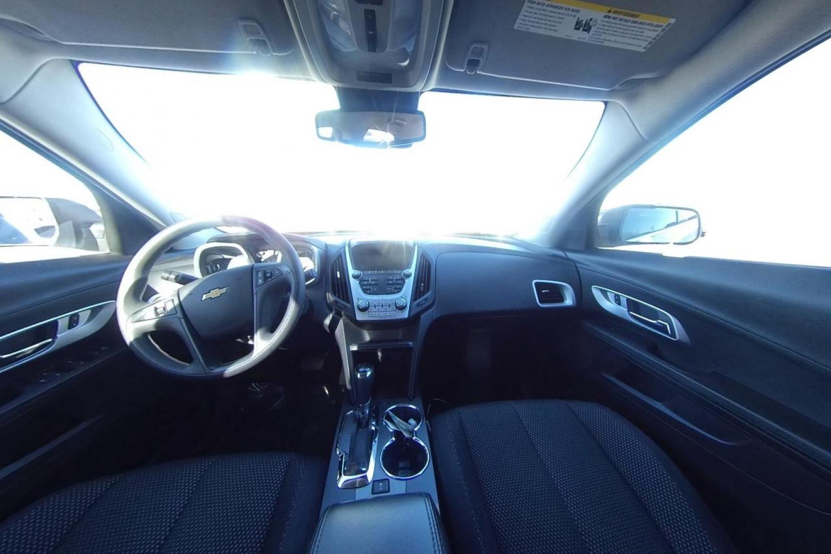 2016 White Chevrolet Equinox LS 2WD (2GNALBEK4G1) with an 2.4L L4 DOHC 16V FFV engine, 6A transmission, located at 7755 State Street, Midvale, UT, 84047, (801) 753-9063, 40.610329, -111.890656 - Photo#16