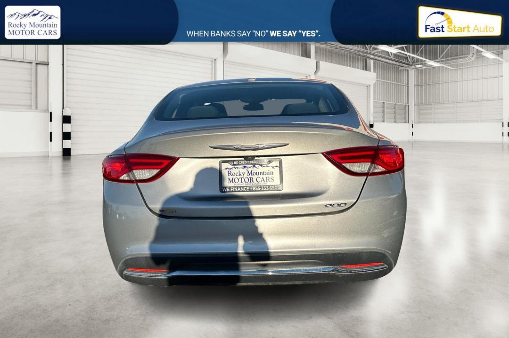 2016 Silver Chrysler 200 Limited (1C3CCCAB8GN) with an 2.4L L4 DOHC 16V engine, 9A transmission, located at 7755 State Street, Midvale, UT, 84047, (801) 753-9063, 40.610329, -111.890656 - Photo#4
