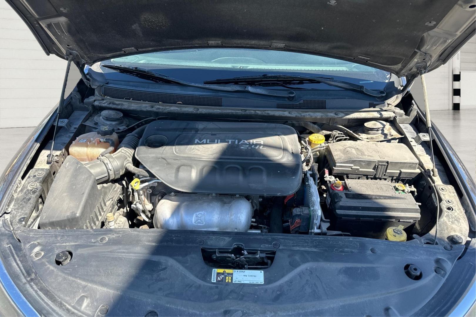 2016 Gray Chrysler 200 Limited (1C3CCCABXGN) with an 2.4L L4 DOHC 16V engine, 9A transmission, located at 767 S State Road, Pleasant Grove, UT, 84062, (801) 785-1058, 40.354839, -111.736687 - Photo#10