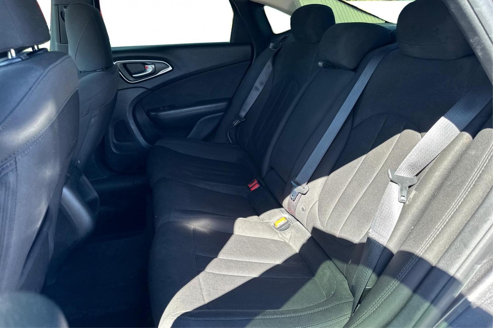 2016 Gray Chrysler 200 Limited (1C3CCCABXGN) with an 2.4L L4 DOHC 16V engine, 9A transmission, located at 767 S State Road, Pleasant Grove, UT, 84062, (801) 785-1058, 40.354839, -111.736687 - Photo#15