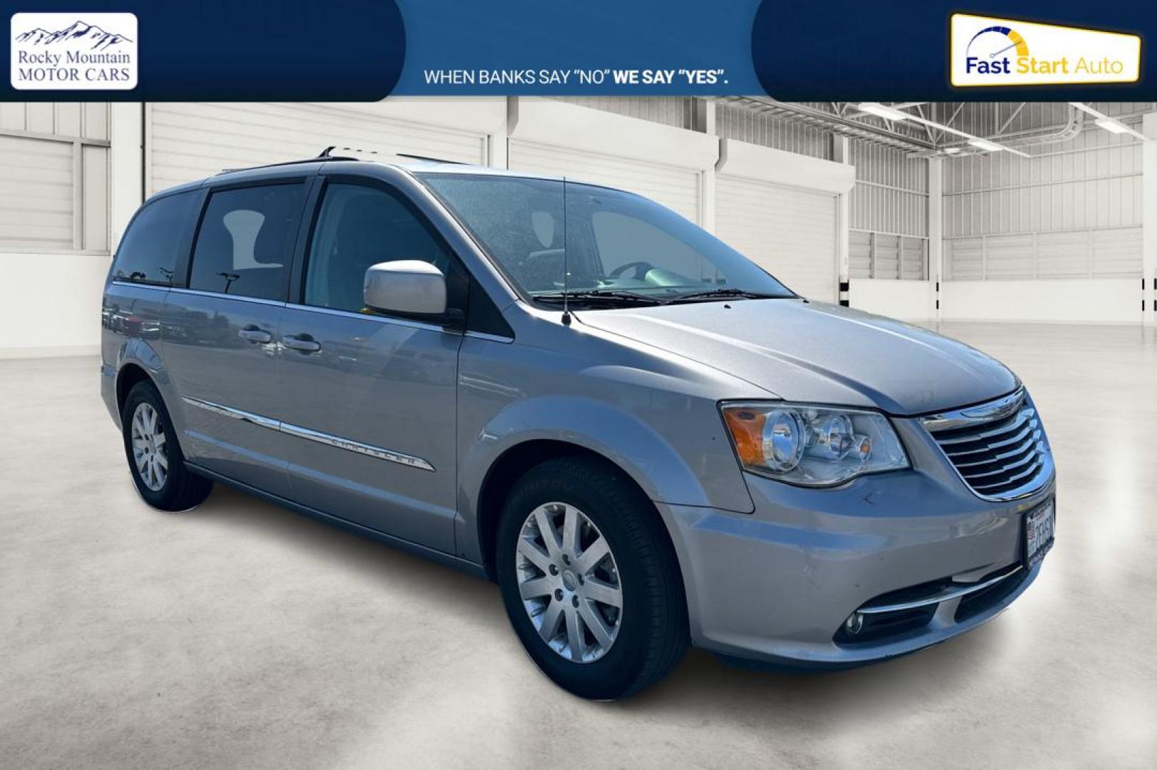 2016 Silver Chrysler Town and Country Touring (2C4RC1BG8GR) with an 3.6L V6 DOHC 24V engine, 6A transmission, located at 7755 State Street, Midvale, UT, 84047, (801) 753-9063, 40.610329, -111.890656 - Photo#0