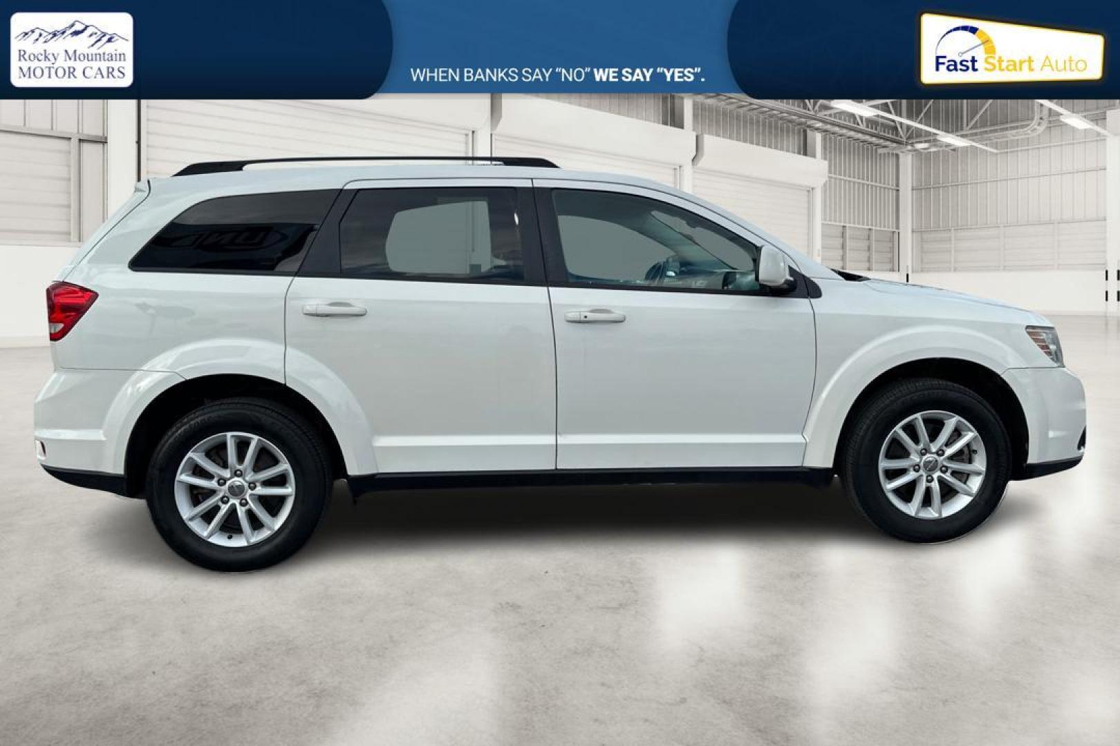 2016 White Dodge Journey SXT AWD (3C4PDDBG7GT) with an 3.6L V6 DOHC 24V engine, 6A transmission, located at 7755 State Street, Midvale, UT, 84047, (801) 753-9063, 40.610329, -111.890656 - Photo#1
