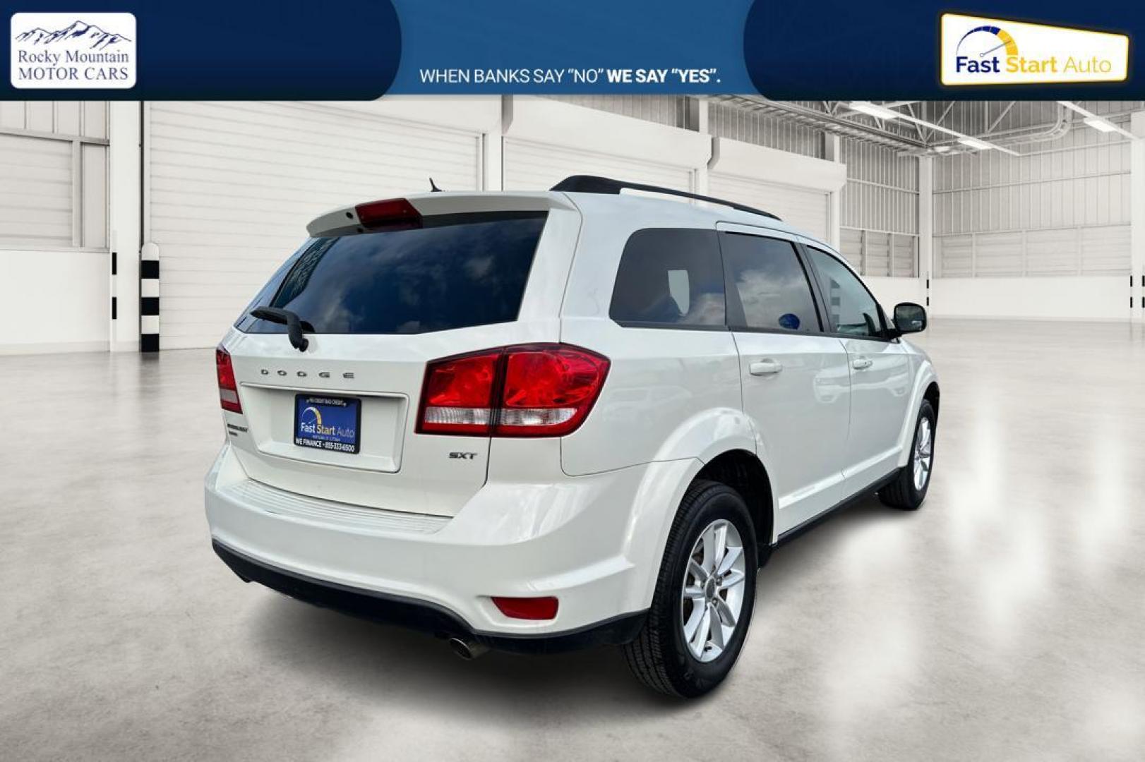 2016 White Dodge Journey SXT AWD (3C4PDDBG7GT) with an 3.6L V6 DOHC 24V engine, 6A transmission, located at 7755 State Street, Midvale, UT, 84047, (801) 753-9063, 40.610329, -111.890656 - Photo#2