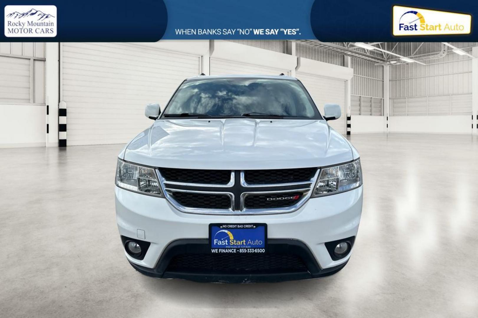 2016 White Dodge Journey SXT AWD (3C4PDDBG7GT) with an 3.6L V6 DOHC 24V engine, 6A transmission, located at 7755 State Street, Midvale, UT, 84047, (801) 753-9063, 40.610329, -111.890656 - Photo#9