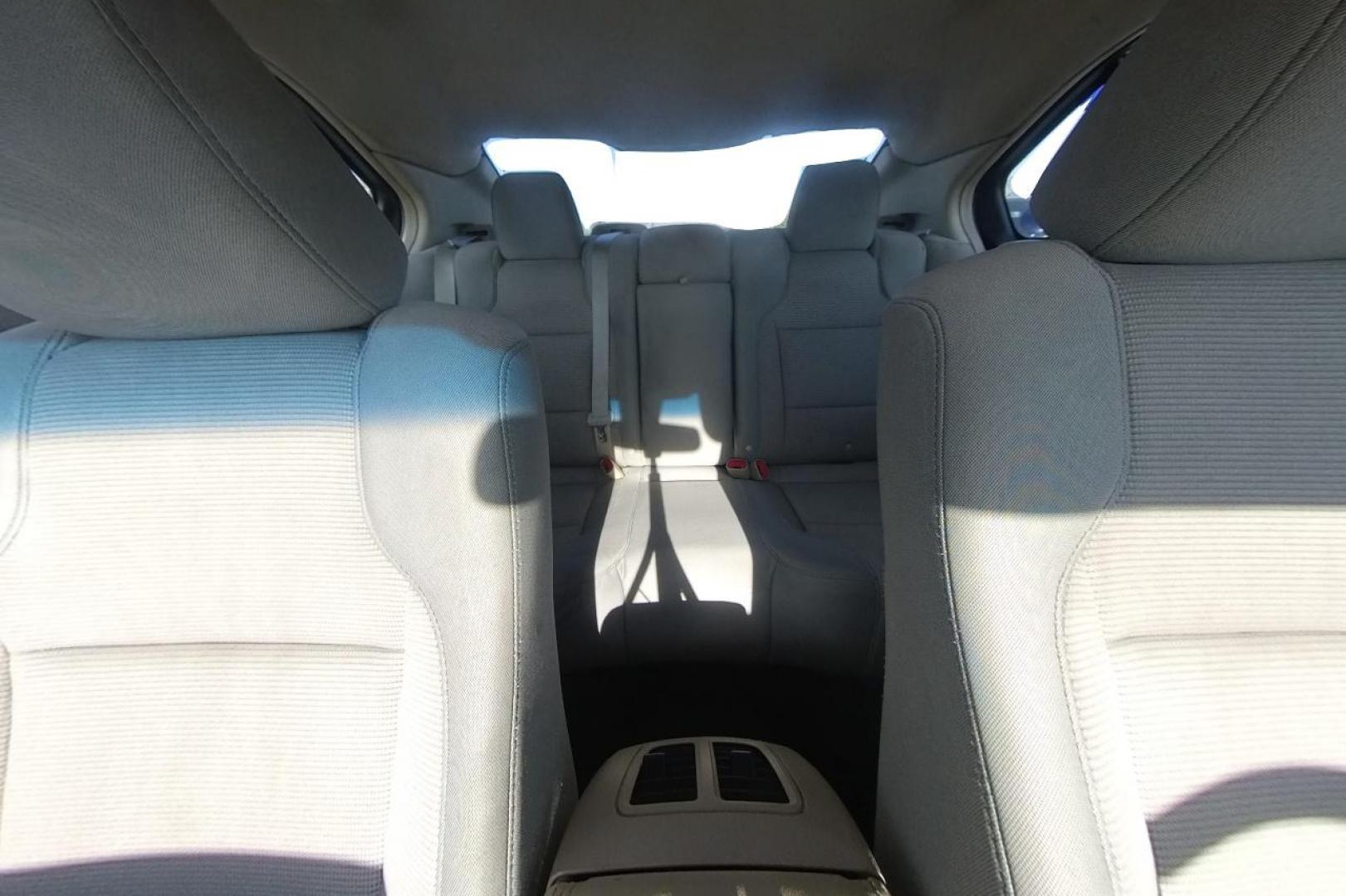 2016 White Ford Taurus SEL FWD (1FAHP2E83GG) with an 3.5L V6 DOHC 24V engine, 6A transmission, located at 7755 State Street, Midvale, UT, 84047, (801) 753-9063, 40.610329, -111.890656 - Photo#18