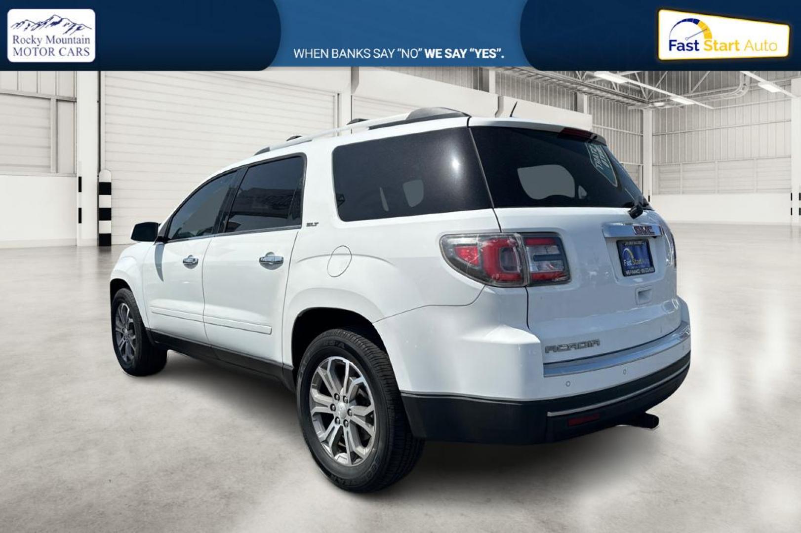 2016 White GMC Acadia SLT-1 FWD (1GKKRRKD6GJ) with an 3.6L V6 DOHC 24V engine, 6A transmission, located at 7755 State Street, Midvale, UT, 84047, (801) 753-9063, 40.610329, -111.890656 - Photo#5
