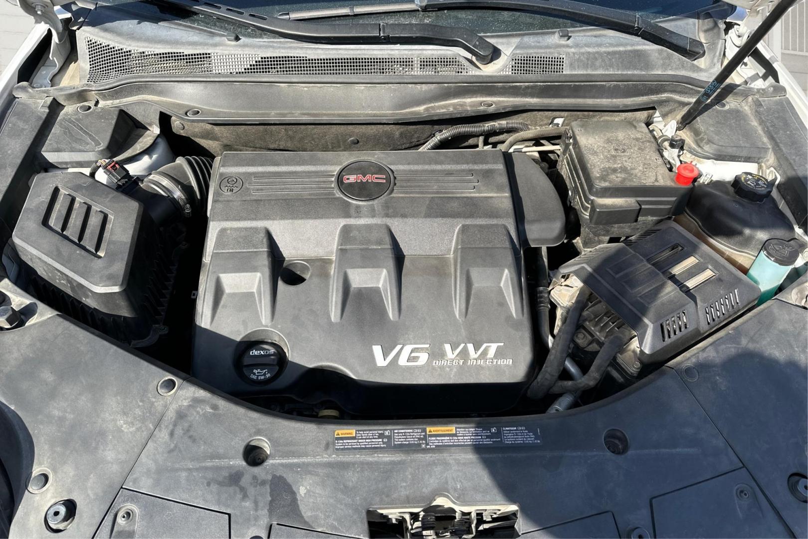 2016 White GMC Terrain SLT FWD (2GKFLPE35G6) with an 3.6L V6 DOHC 24V engine, 6A transmission, located at 7755 State Street, Midvale, UT, 84047, (801) 753-9063, 40.610329, -111.890656 - Photo#10