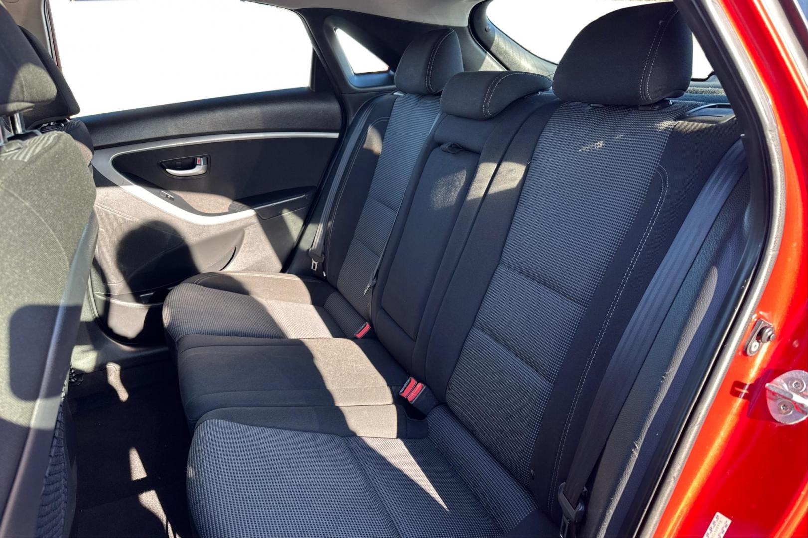 2016 Red Hyundai Elantra GT A/T (KMHD35LH0GU) with an 2.0L L4 16V DOHC engine, 6A transmission, located at 344 S Washington Blvd, Ogden, UT, 84404, (801) 399-1799, 41.255482, -111.970848 - Photo#15