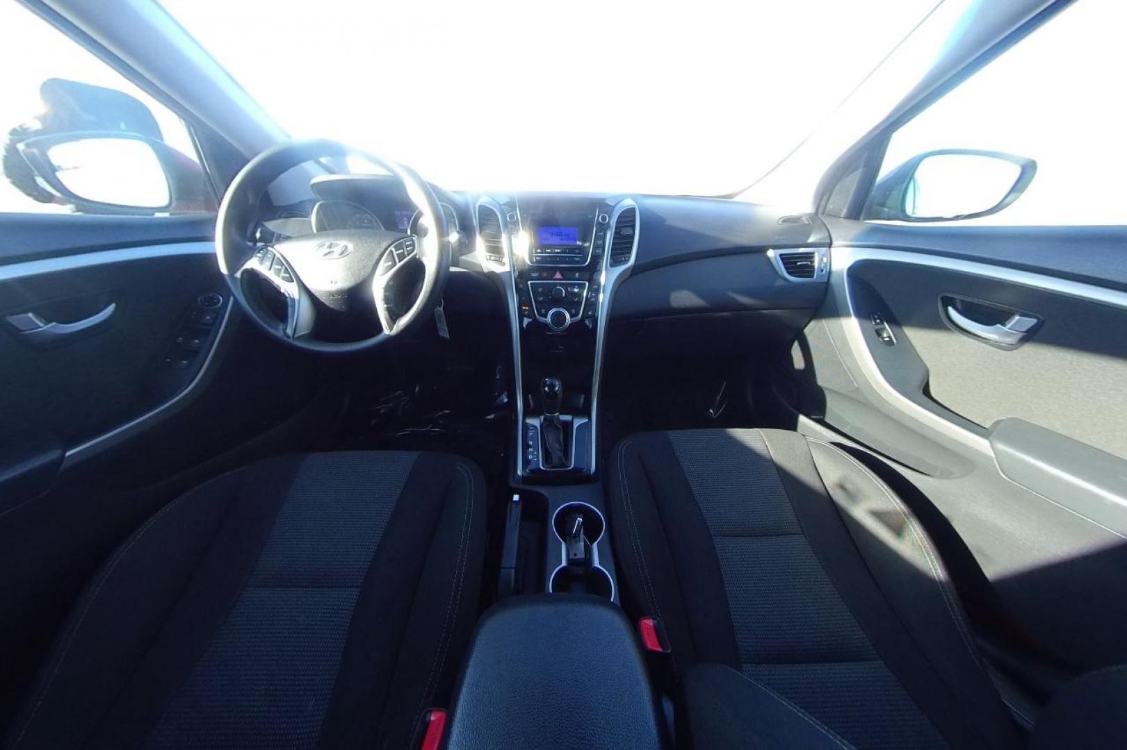 2016 Red Hyundai Elantra GT A/T (KMHD35LH0GU) with an 2.0L L4 16V DOHC engine, 6A transmission, located at 344 S Washington Blvd, Ogden, UT, 84404, (801) 399-1799, 41.255482, -111.970848 - Photo#16