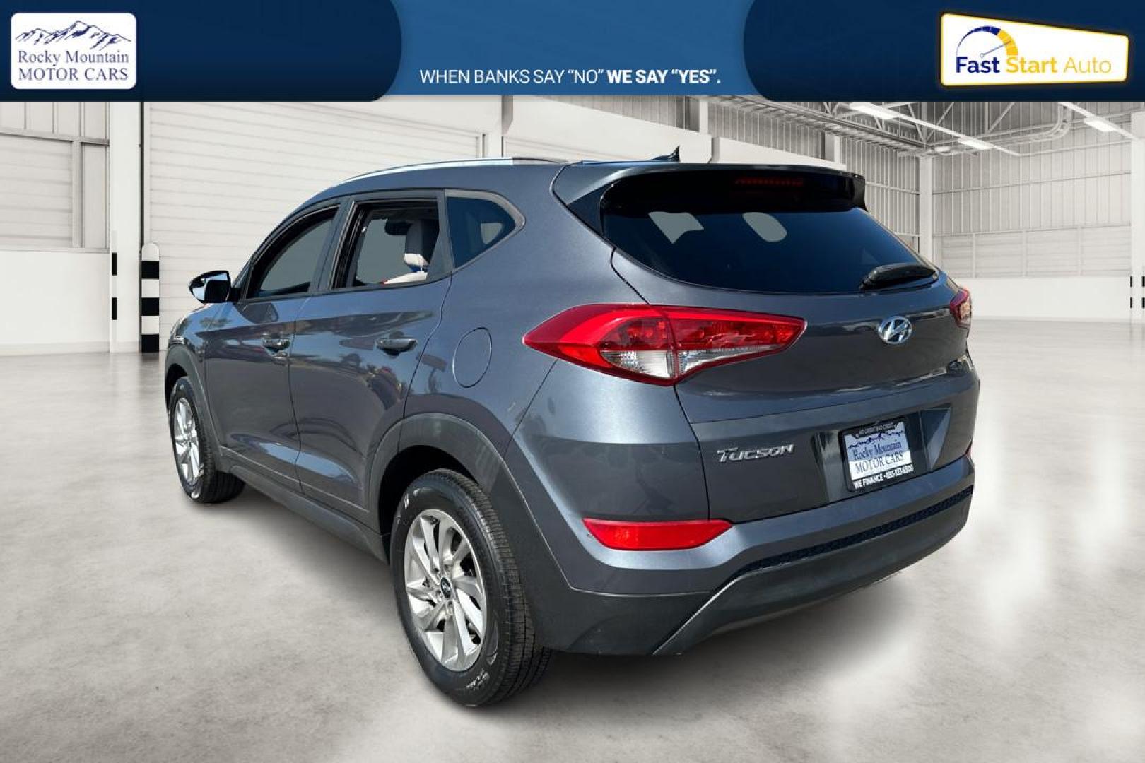 2016 Gray Hyundai Tucson SE w/Preferred Package (KM8J33A43GU) with an 2.0L L4 DOHC 16V engine, 6A transmission, located at 767 S State Road, Pleasant Grove, UT, 84062, (801) 785-1058, 40.354839, -111.736687 - Photo#5