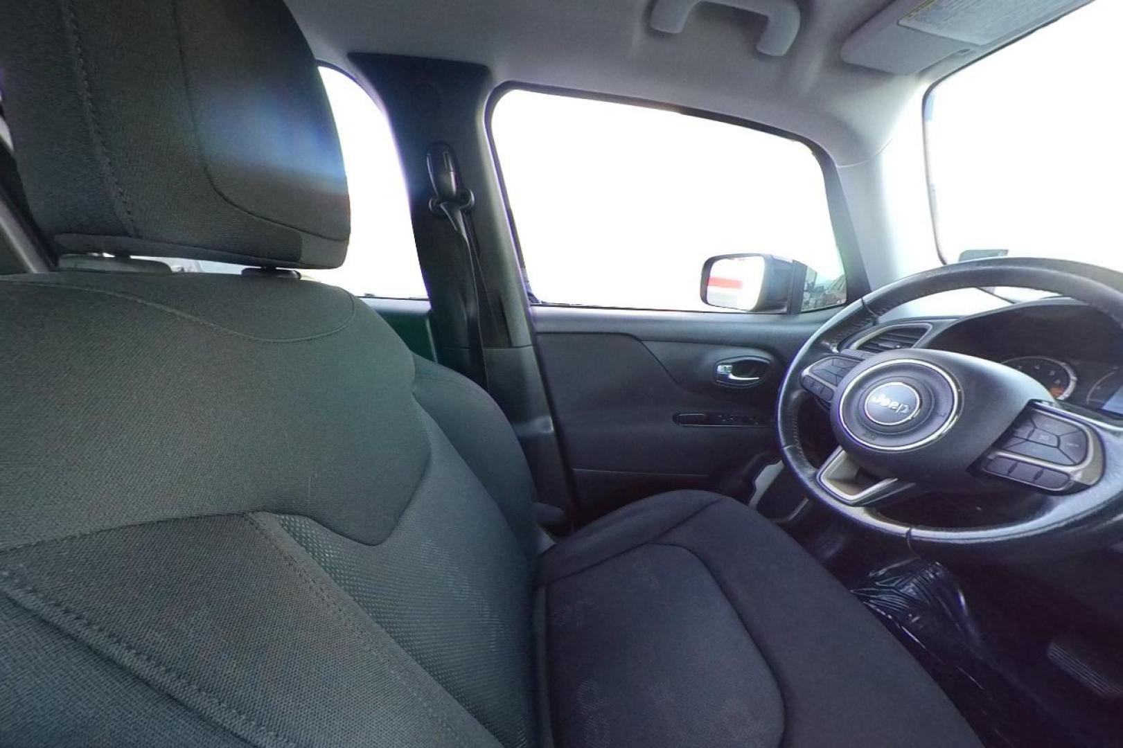 2016 Black Jeep Renegade Latitude FWD (ZACCJABTXGP) with an 2.4L L4 DOHC 16V engine, 6M transmission, located at 7755 State Street, Midvale, UT, 84047, (801) 753-9063, 40.610329, -111.890656 - Photo#17