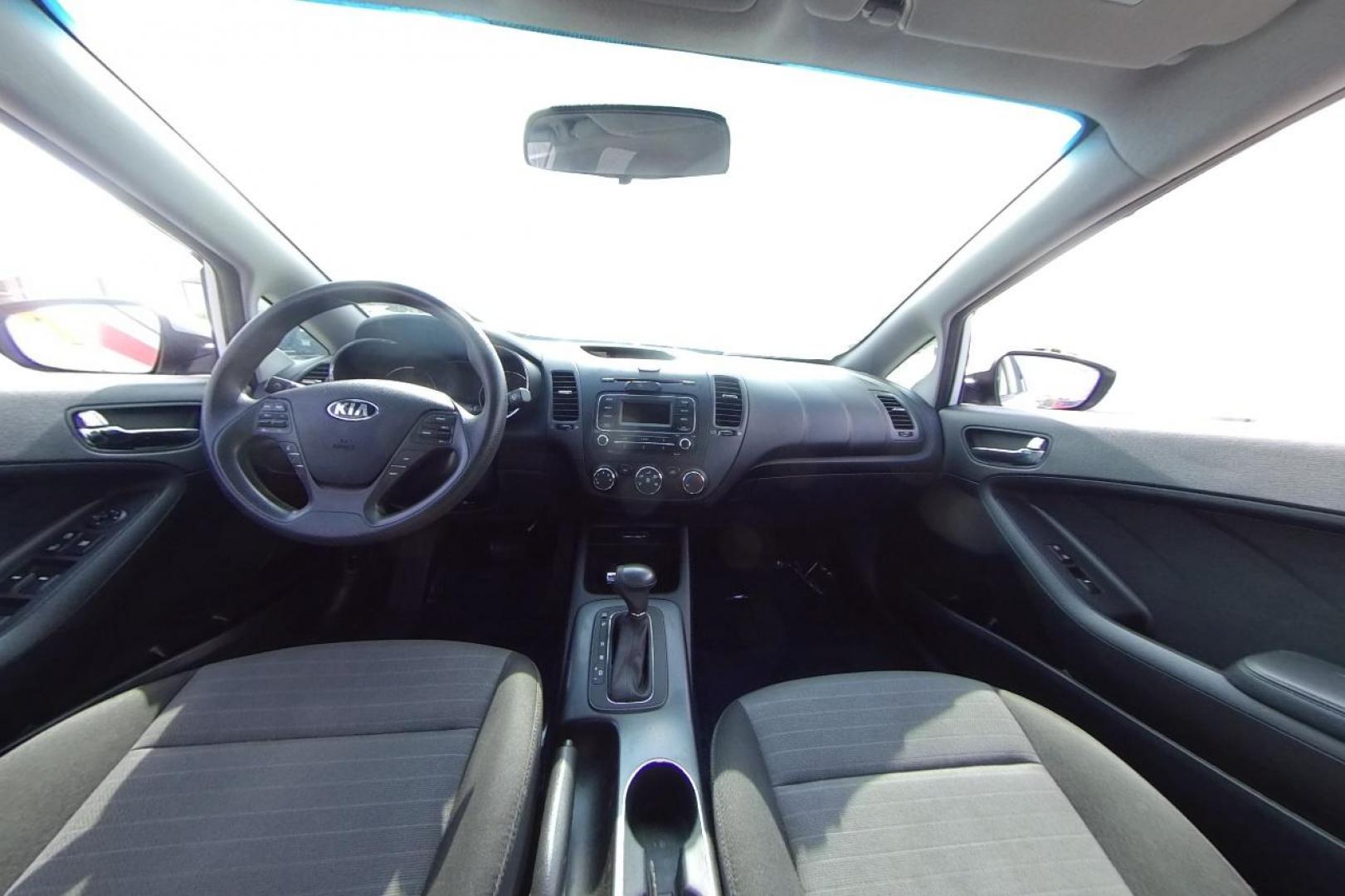 2016 White Kia Forte 5-Door LX (KNAFK5A84G5) with an 2.0L L4 DOHC 16V engine, 6-Speed Automatic transmission, located at 7755 State Street, Midvale, UT, 84047, (801) 753-9063, 40.610329, -111.890656 - Photo#14