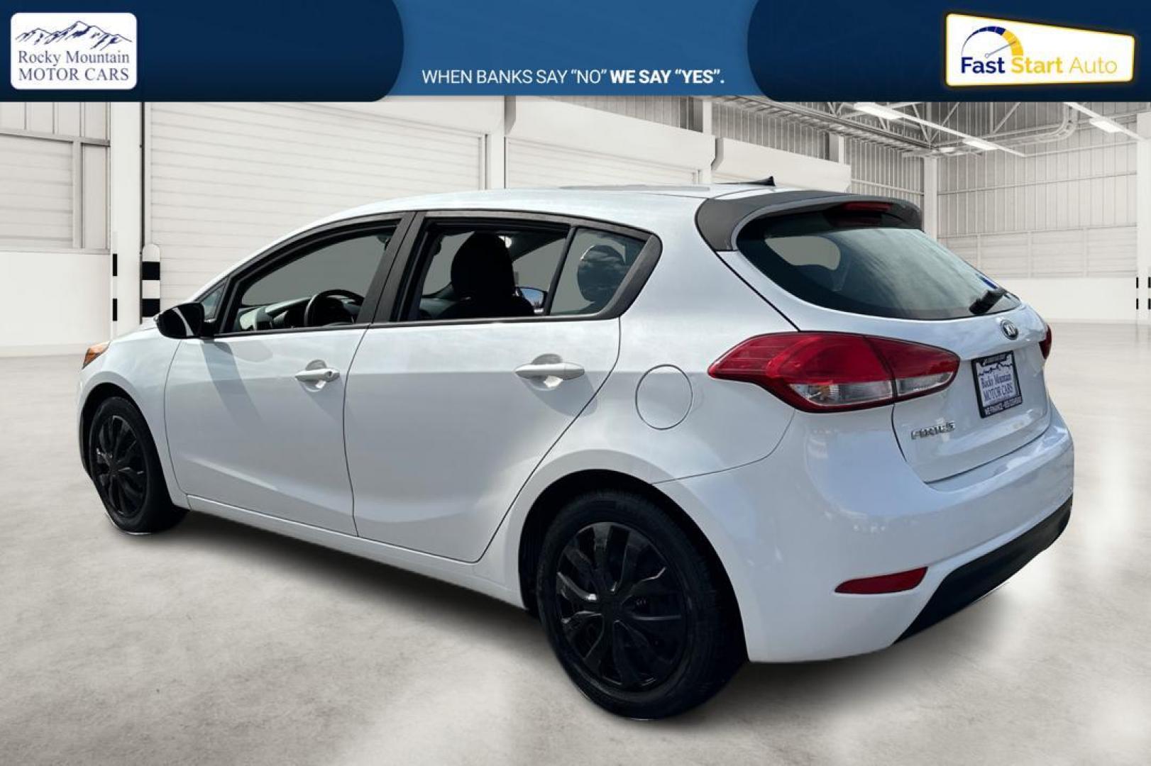 2016 White Kia Forte 5-Door LX (KNAFK5A84G5) with an 2.0L L4 DOHC 16V engine, 6-Speed Automatic transmission, located at 7755 State Street, Midvale, UT, 84047, (801) 753-9063, 40.610329, -111.890656 - Photo#5
