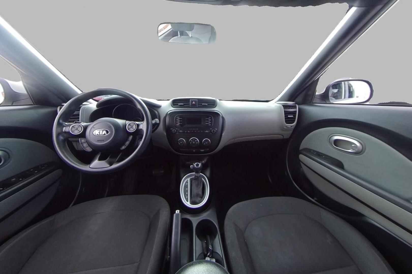 2016 White Kia Soul Base 6A (KNDJN2A21G7) with an 1.6L L4 DOHC 16V engine, 6A transmission, located at 7755 State Street, Midvale, UT, 84047, (801) 753-9063, 40.610329, -111.890656 - Photo#14