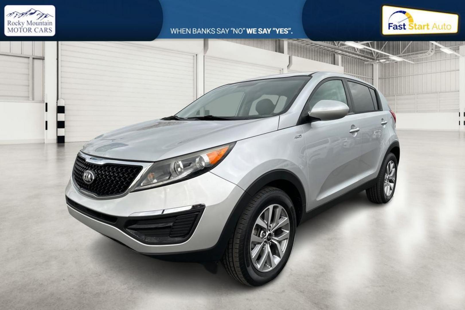 2016 Silver Kia Sportage LX AWD (KNDPBCAC1G7) with an 2.4L V6 DOHC 24V engine, 6-Speed Automatic transmission, located at 7755 State Street, Midvale, UT, 84047, (801) 753-9063, 40.610329, -111.890656 - Photo#8