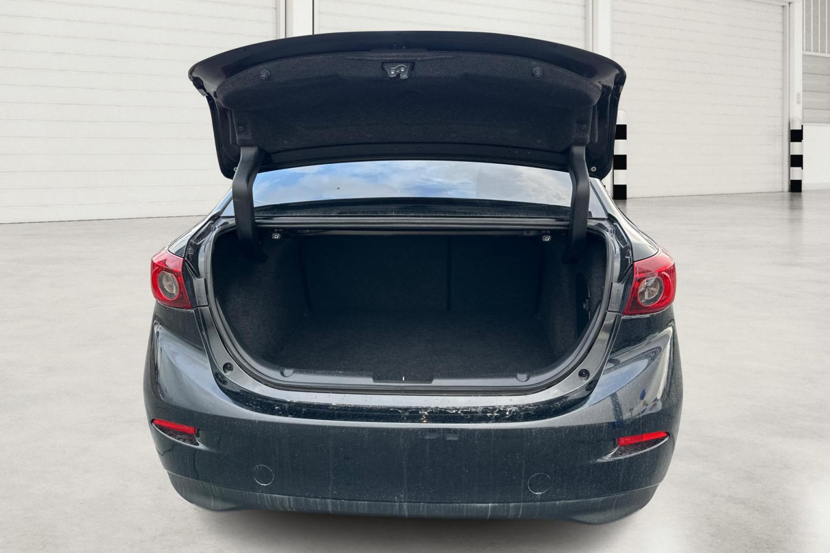 2016 Black Mazda MAZDA3 i Grand Touring MT 4-Door (JM1BM1W79G1) with an 2.0L L4 DOHC 16V engine, 6M transmission, located at 7755 State Street, Midvale, UT, 84047, (801) 753-9063, 40.610329, -111.890656 - Photo#13