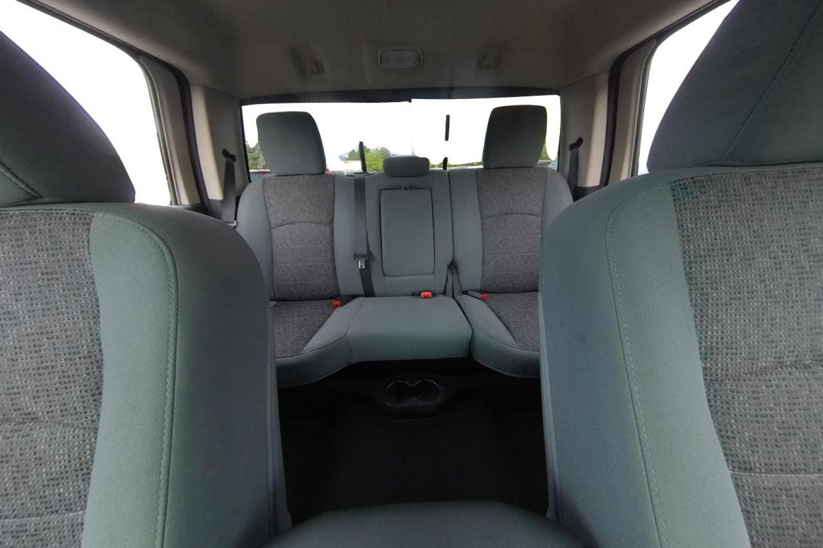 2016 Gray RAM 1500 SLT Crew Cab SWB 4WD (1C6RR7LT0GS) with an 5.7L V8 OHV 16V engine, 6A transmission, located at 767 S State Road, Pleasant Grove, UT, 84062, (801) 785-1058, 40.354839, -111.736687 - Photo#17